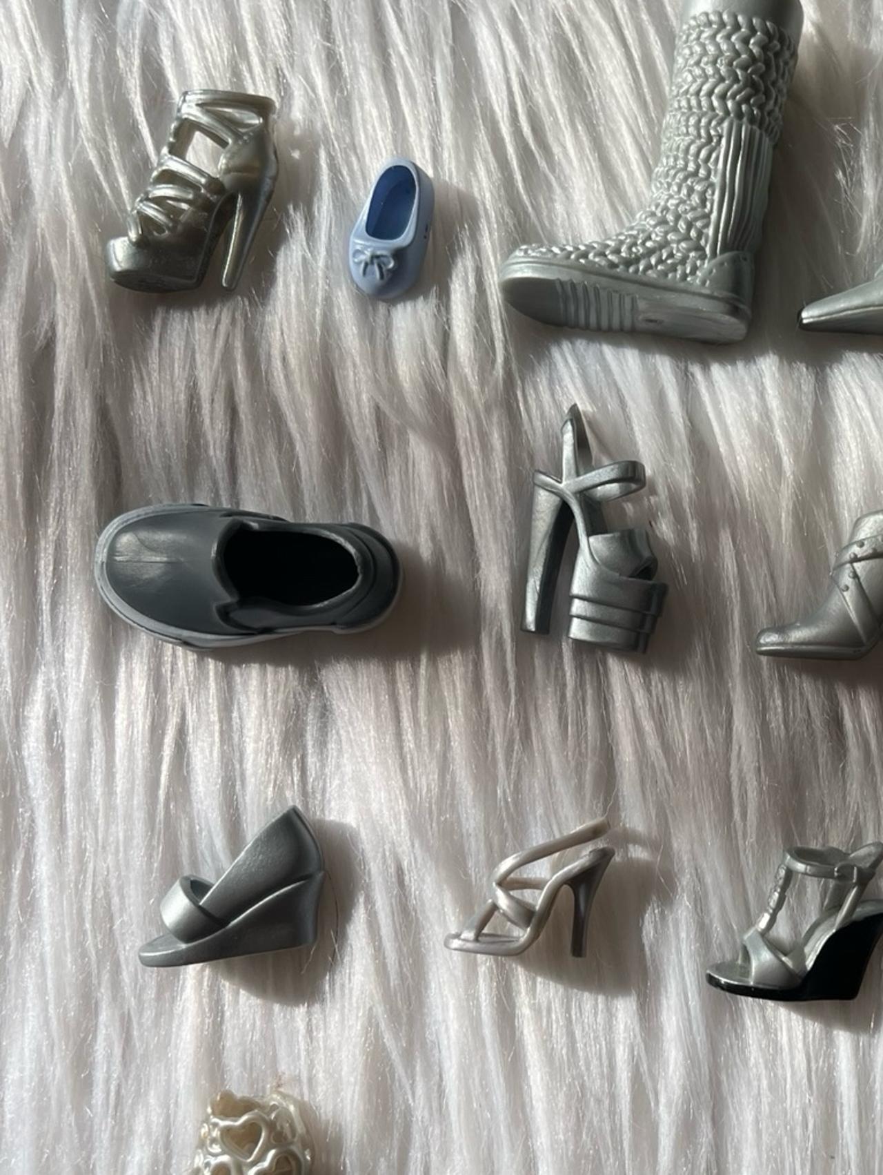 $1 Silver Doll Shoe Singles of Various Brands MESSAGE FOR INDIVIDUALS READ — image 2