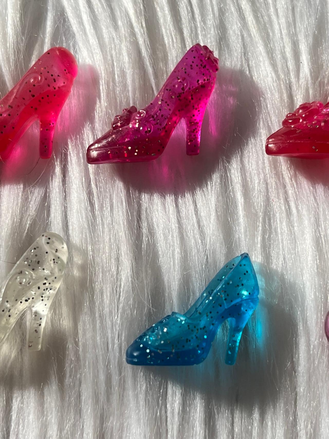 $1 Sparkle Doll Shoe Singles of Various Brands MESSAGE FOR INDIVIDUALS READ — image 2