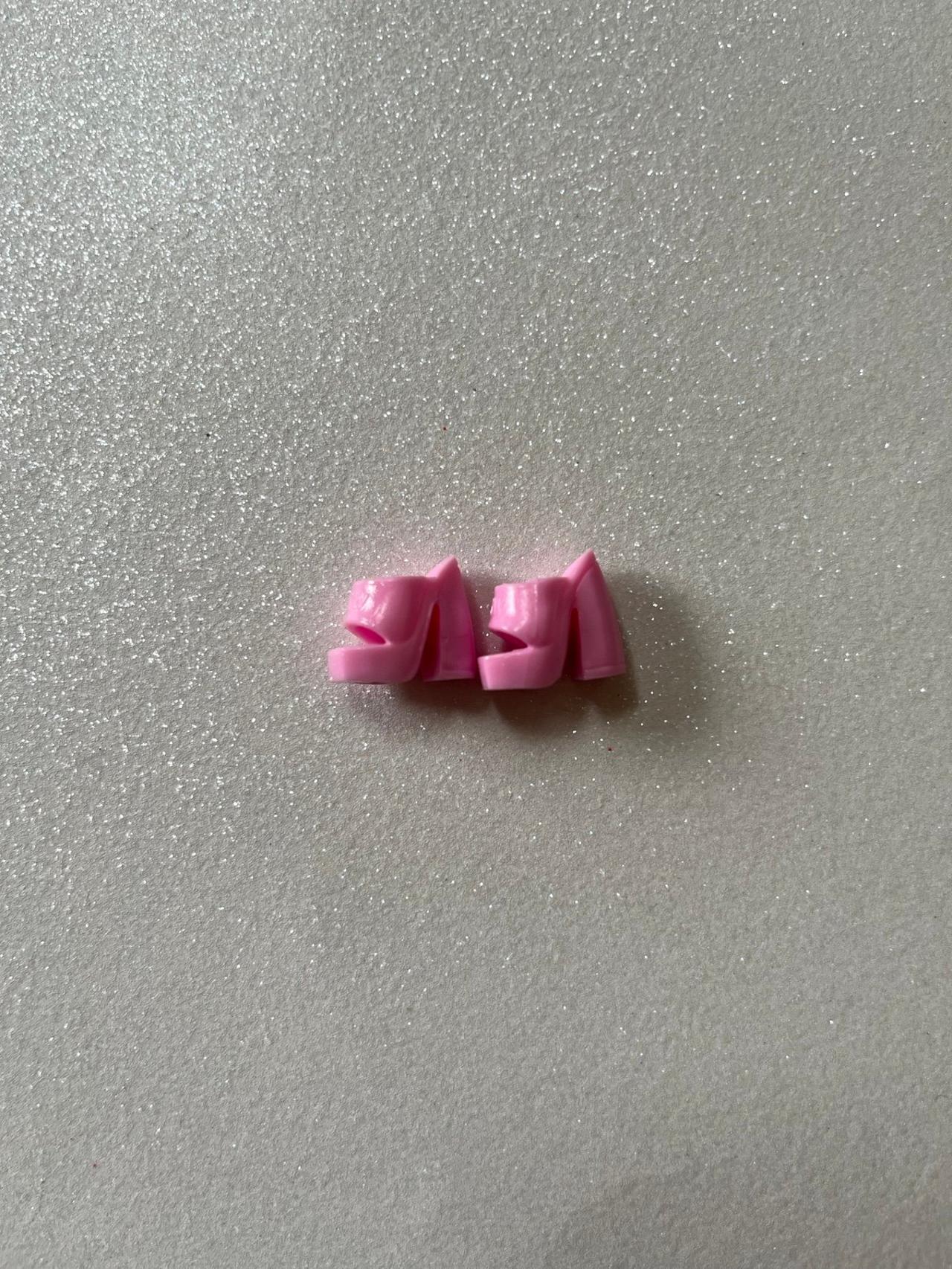 Barbie Vintage Pink Heels BTW READ — image 2