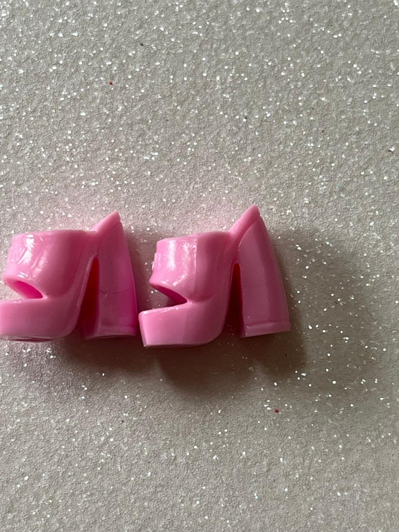 Barbie Vintage Pink Heels BTW READ — image 4