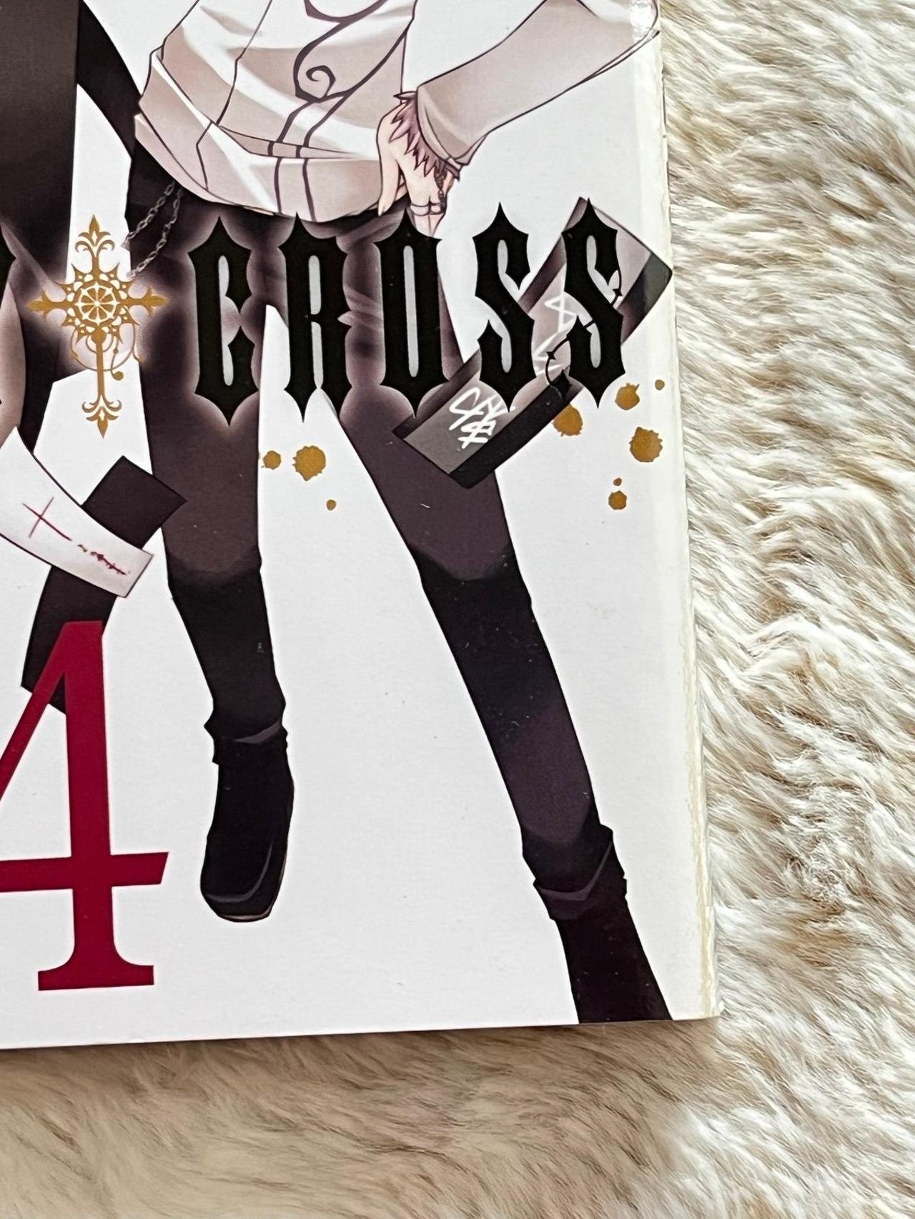 Bloody Cross by Shiwo Komeyama Vol 4 Near Mint 1st Print Yen Press READ — image 2