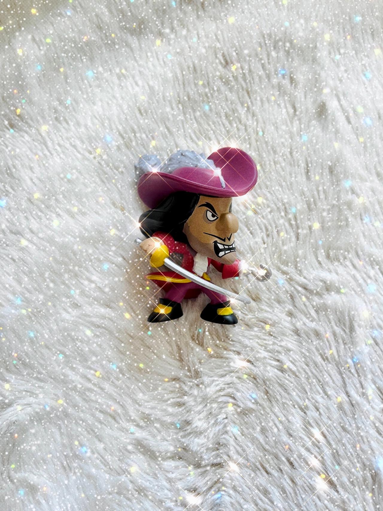 Disney Funko Villains Peter Pan Captain Hook Figure GWOP READ