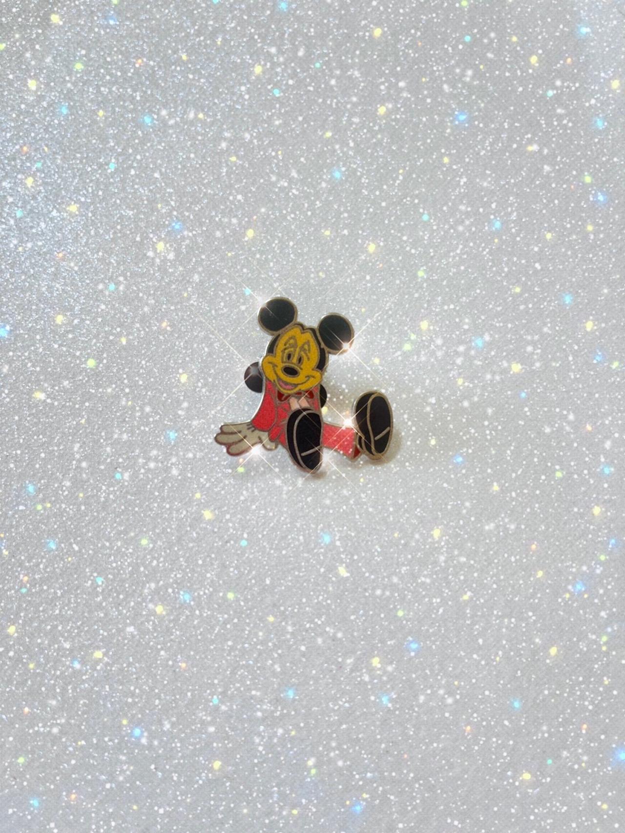 Disney Official Trading Pin Pink Tuxedo Mickey Mouse READ