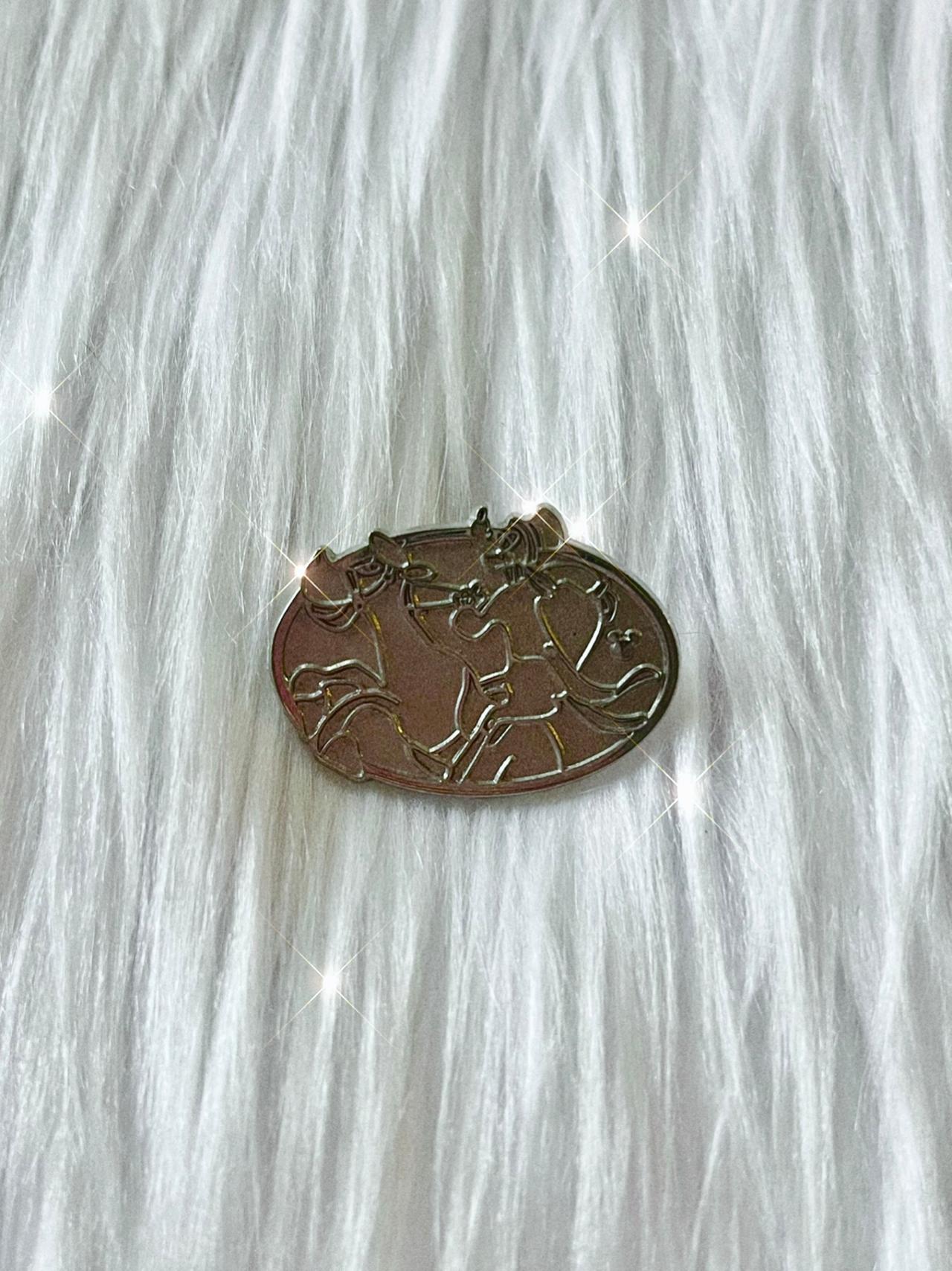 Disney Trading Pin Hidden Mickey (Goofy Riding Horse) #97243 READ