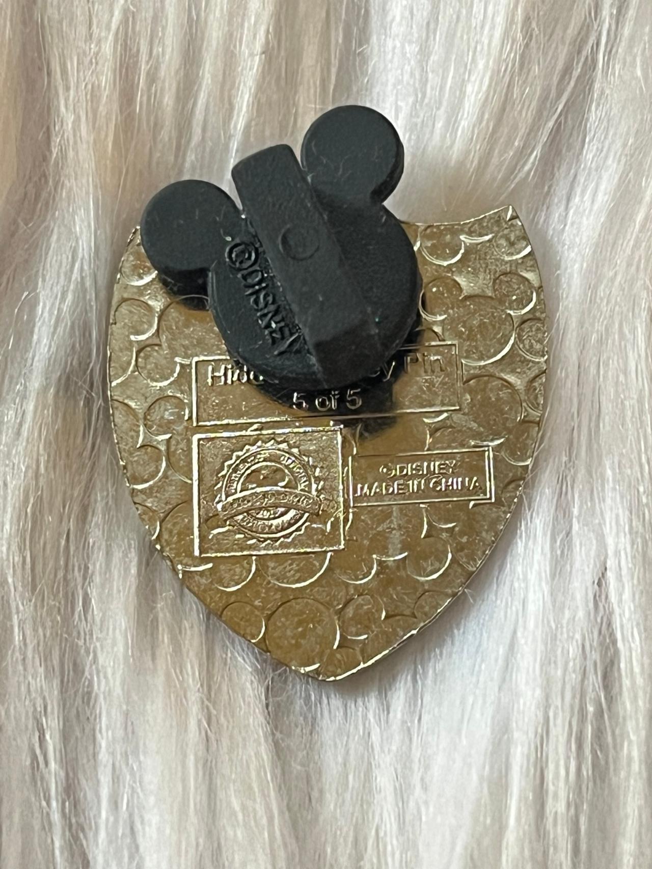 Disney Trading Pin Hidden Mickey Patriotic Characters (Chip) #28306 READ — image 3