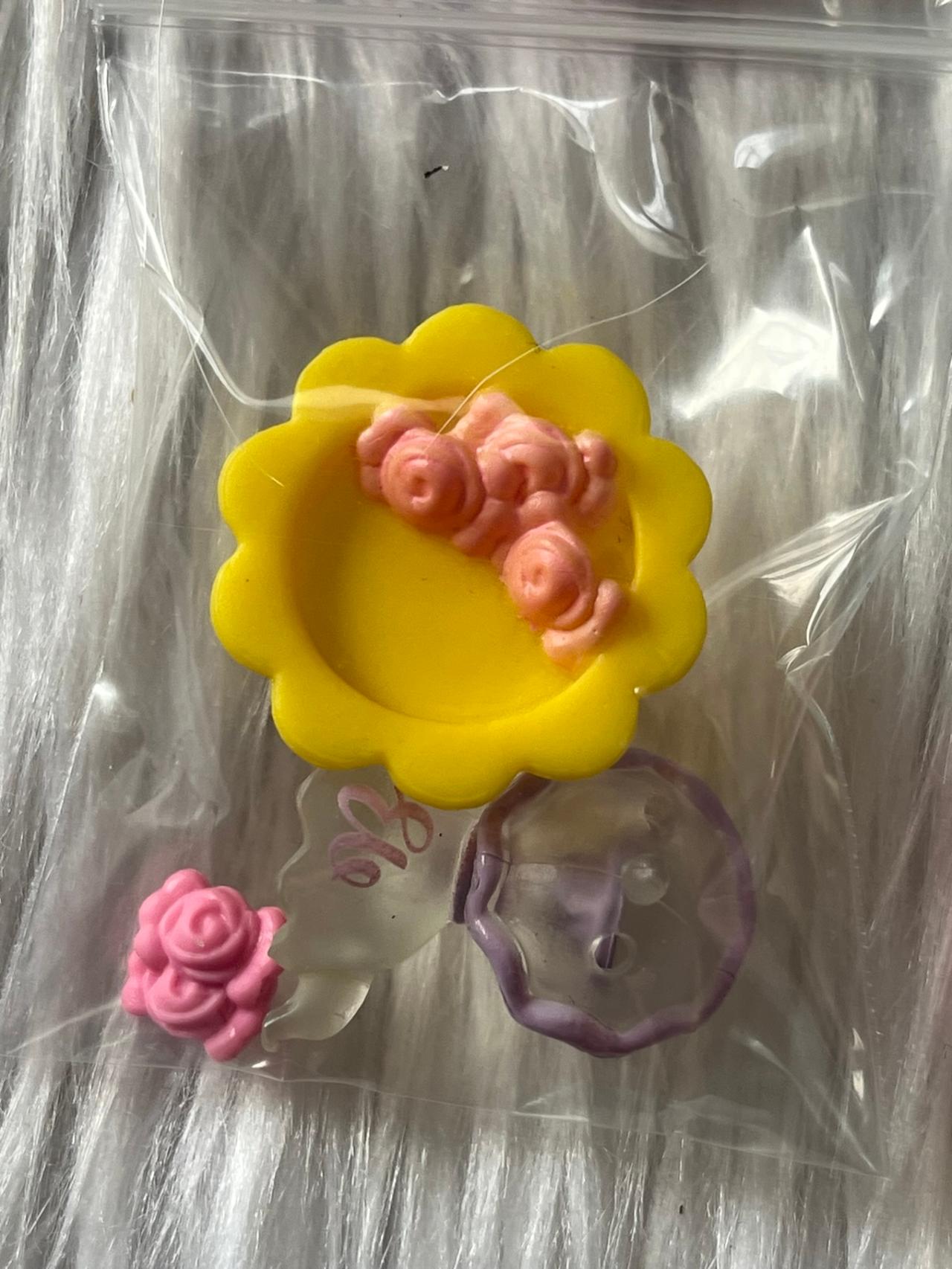 Disney x Shopkins Happy Places Blind Box Figures MESSAGE FOR INDIVIDUALS READ — image 12