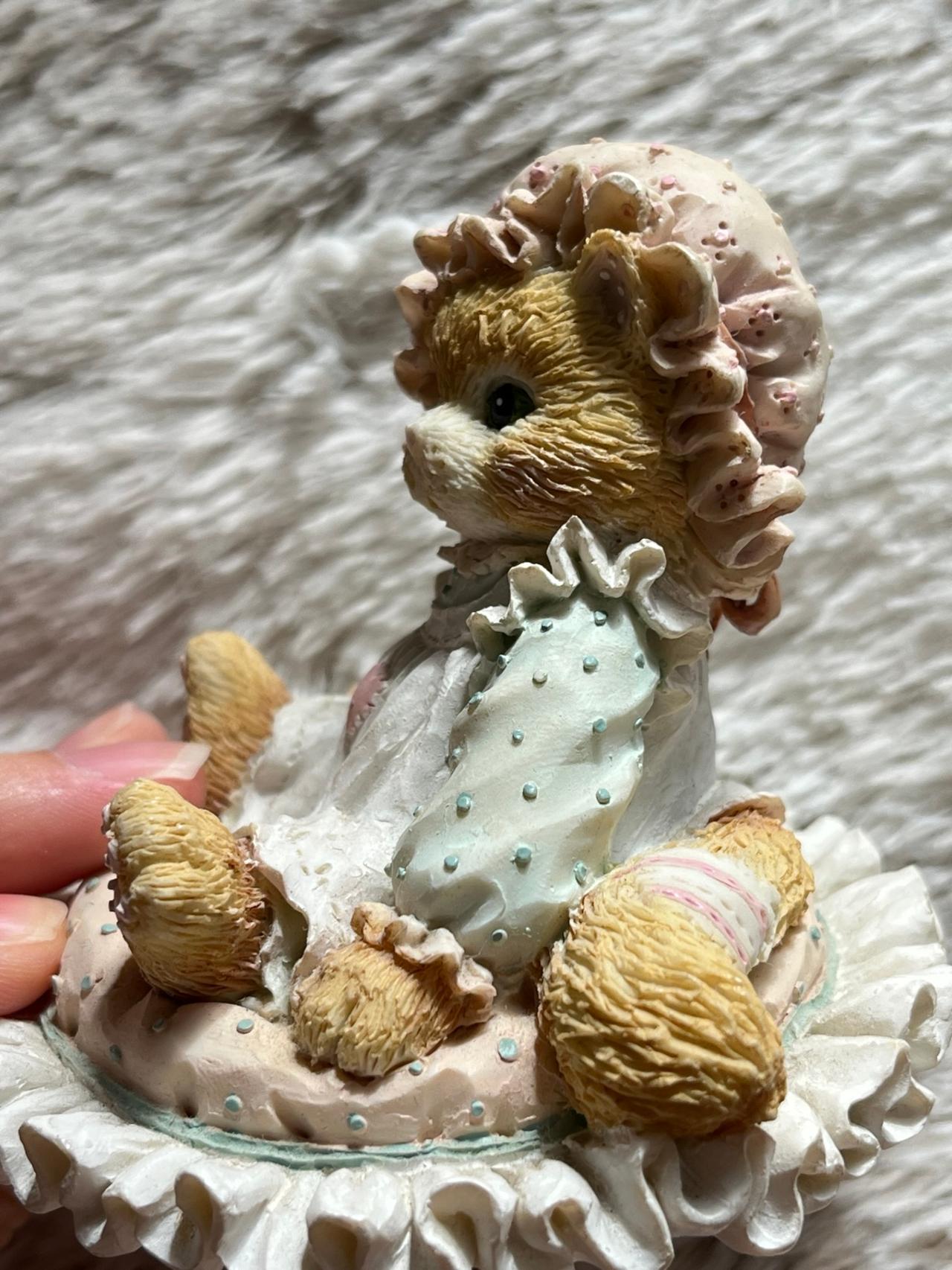 Enesco Calico Kittens 627917 “Just Thinking About You” Blanket Figurine — image 5