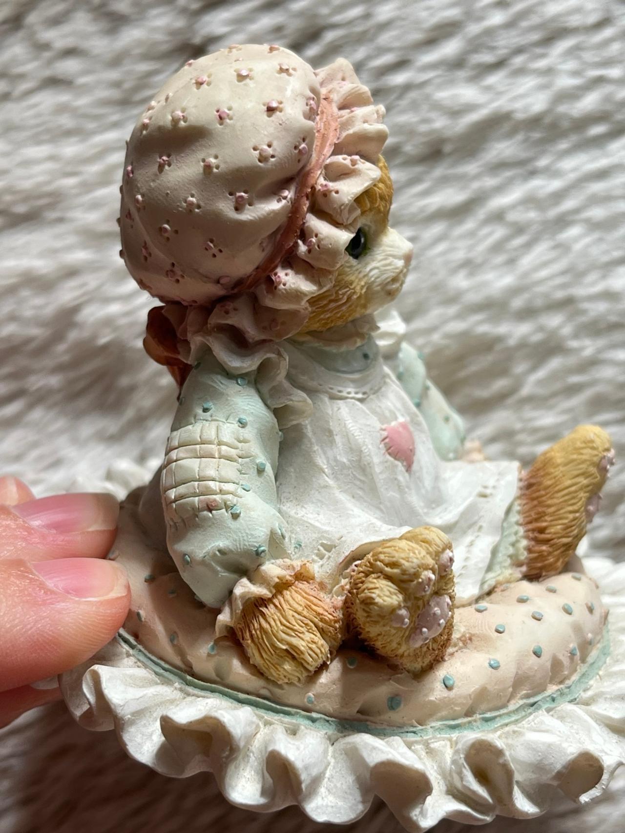 Enesco Calico Kittens 627917 “Just Thinking About You” Blanket Figurine — image 6