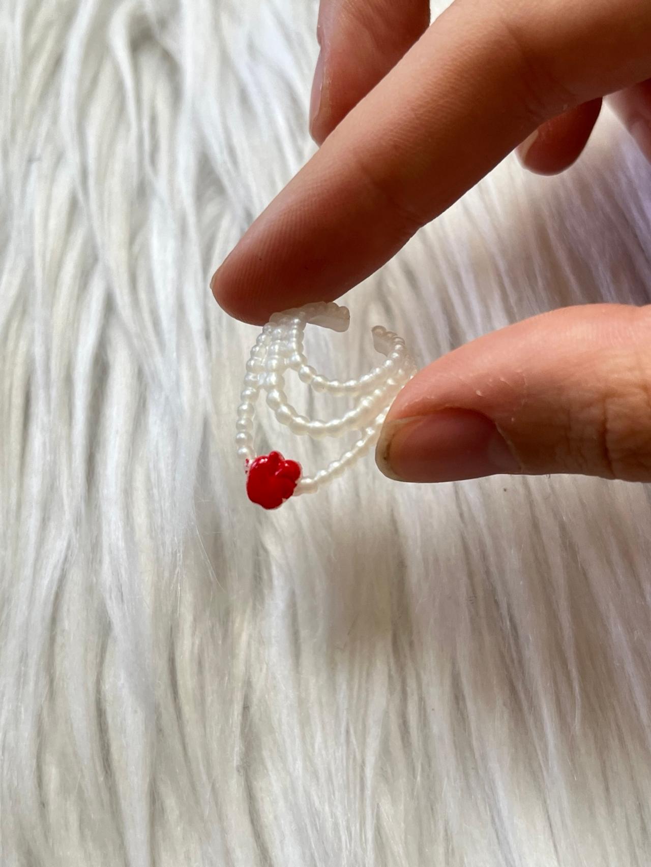 Ever After High G1 Apple White Hat-Tastic Tea Party Pearl Necklace — image 3