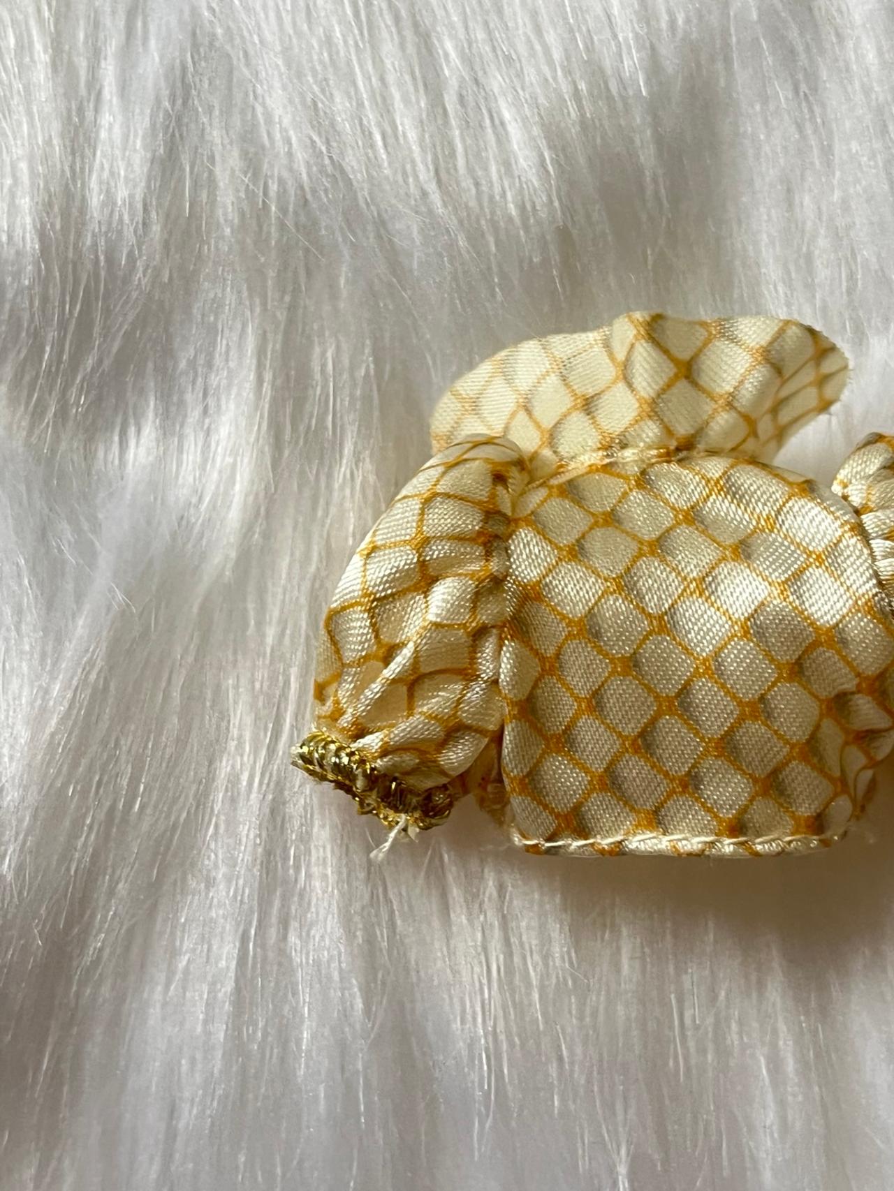 Ever After High G1 Apple White Signature Shrug — image 6