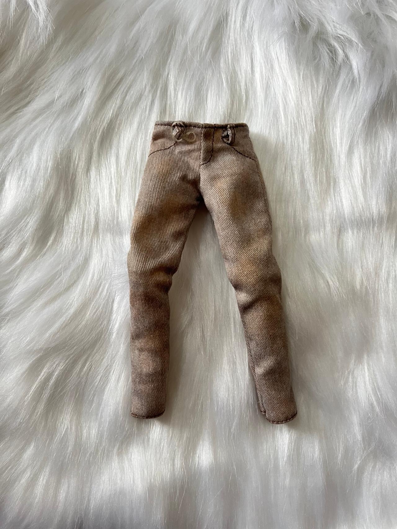 Ever After High G1 Hunter Huntsman Signature Pants — image 2