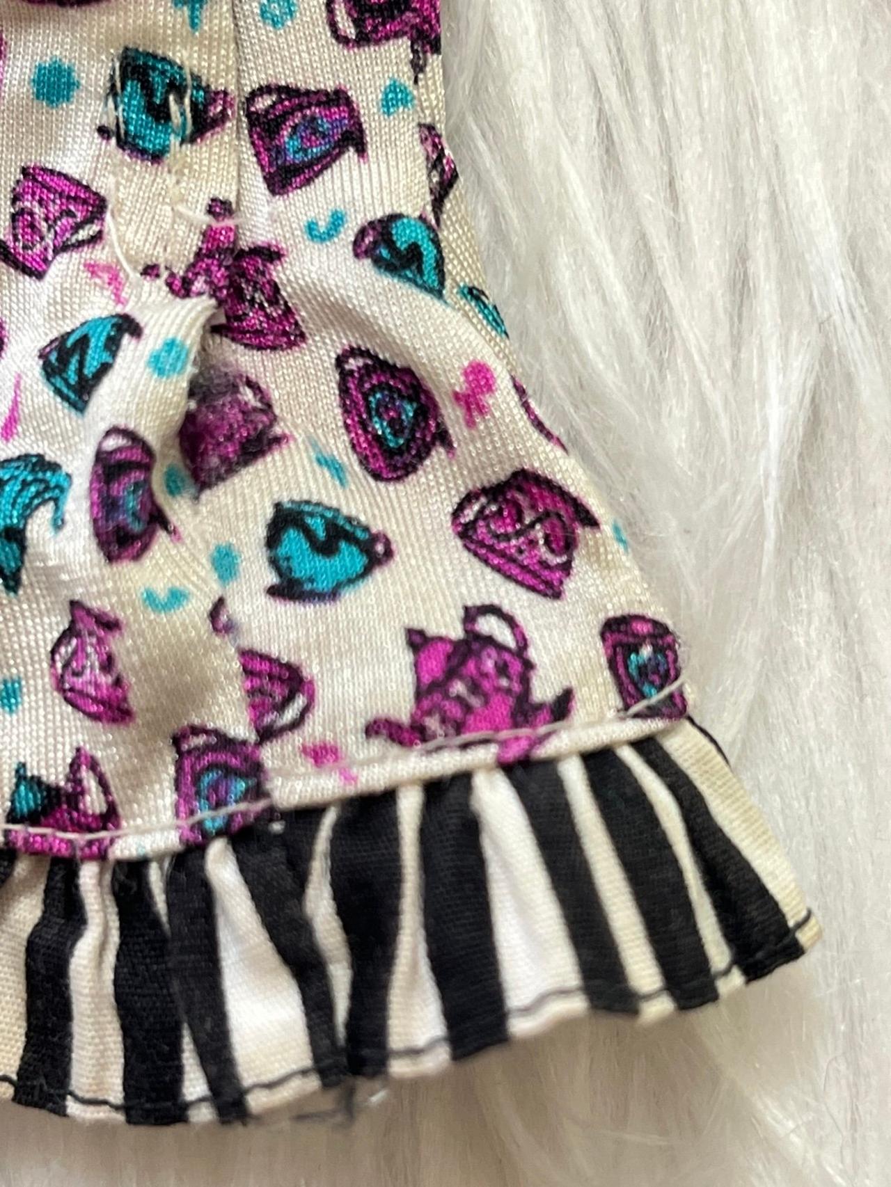 Ever After High G1 Madeline Hatter Getting Fairest Nightgown — image 7