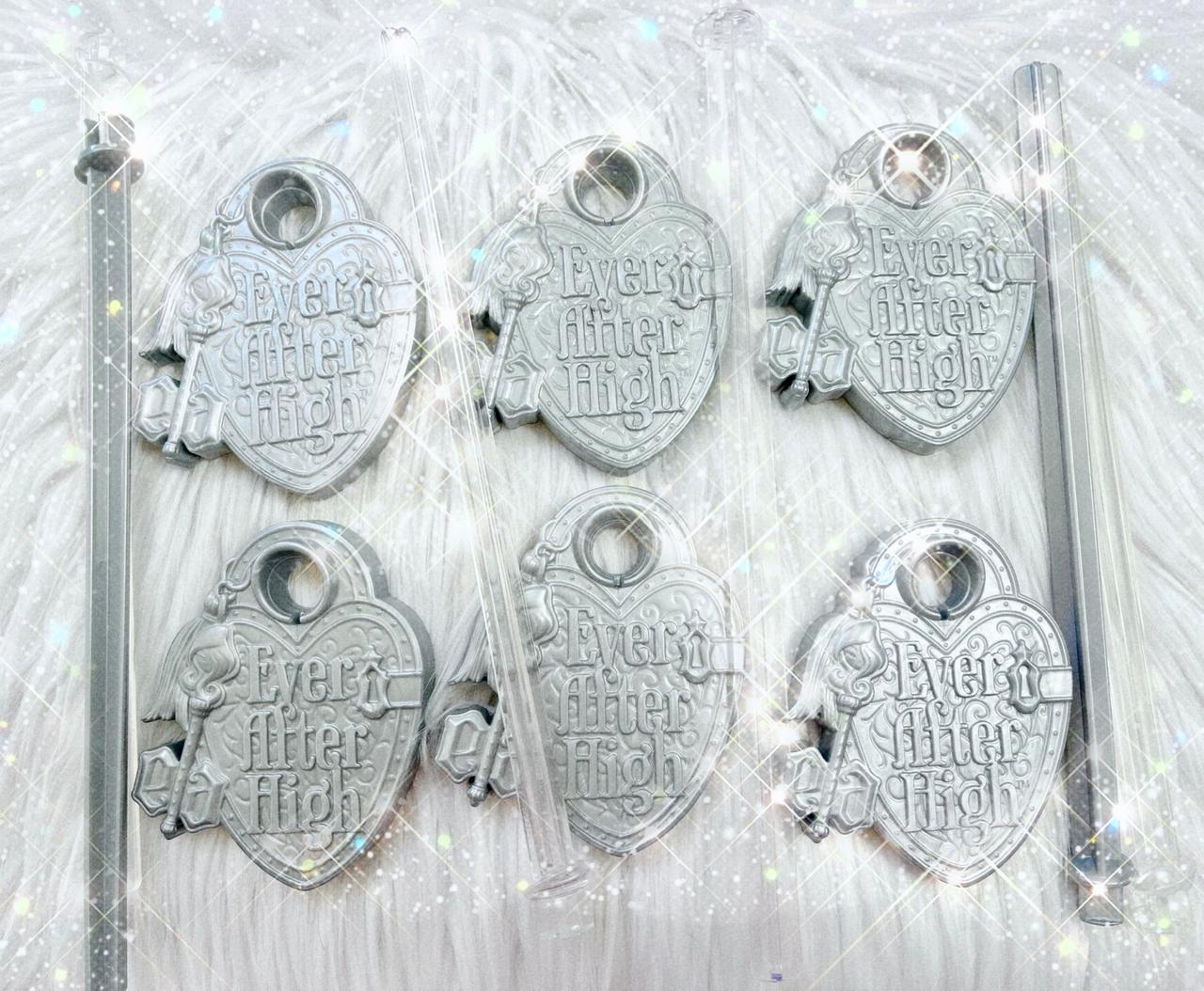Ever After High G1 Rebel Silver Stand Base & Sticks MESSAGE FOR INDIVIDUALS READ