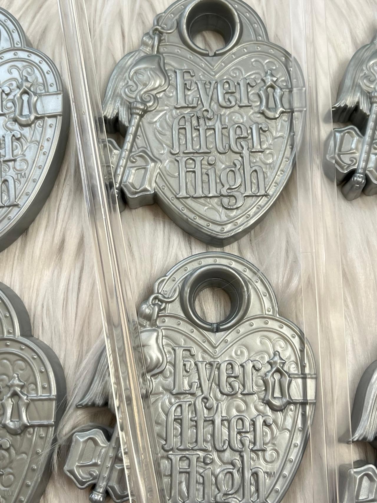 Ever After High G1 Rebel Silver Stand Base & Sticks MESSAGE FOR INDIVIDUALS READ — image 4