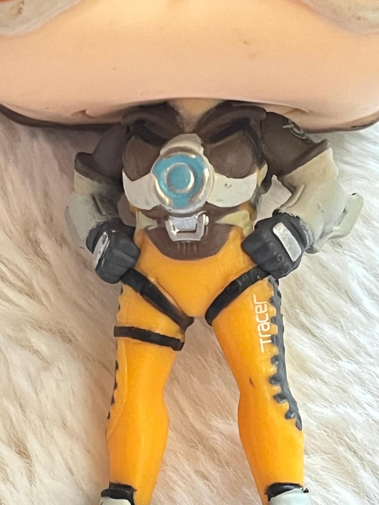 Funko POP! Overwatch Tracer 92 USED-DISPLAY READ — image 4