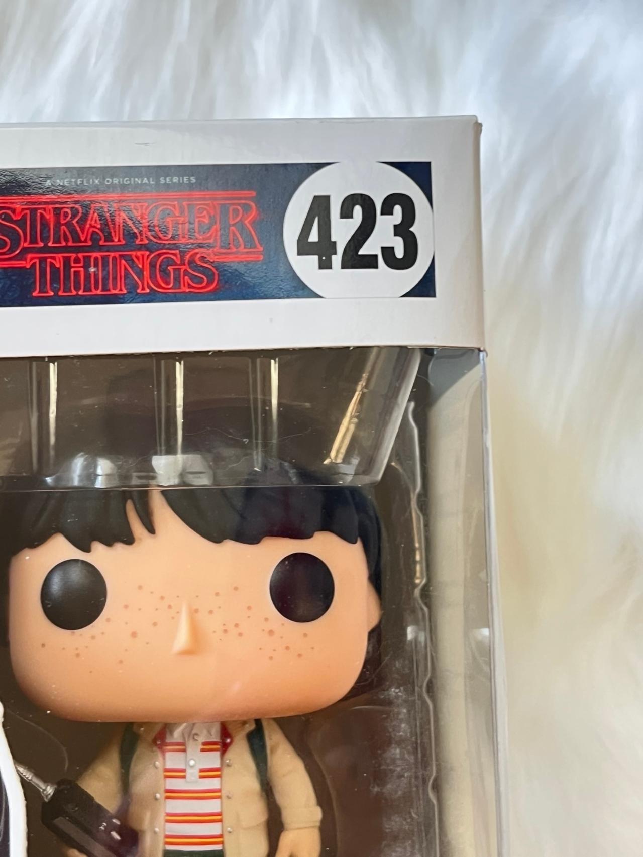 Funko Pop! Vinyl: Stranger Things Mike #423 DAMAGED BOX READ — image 4