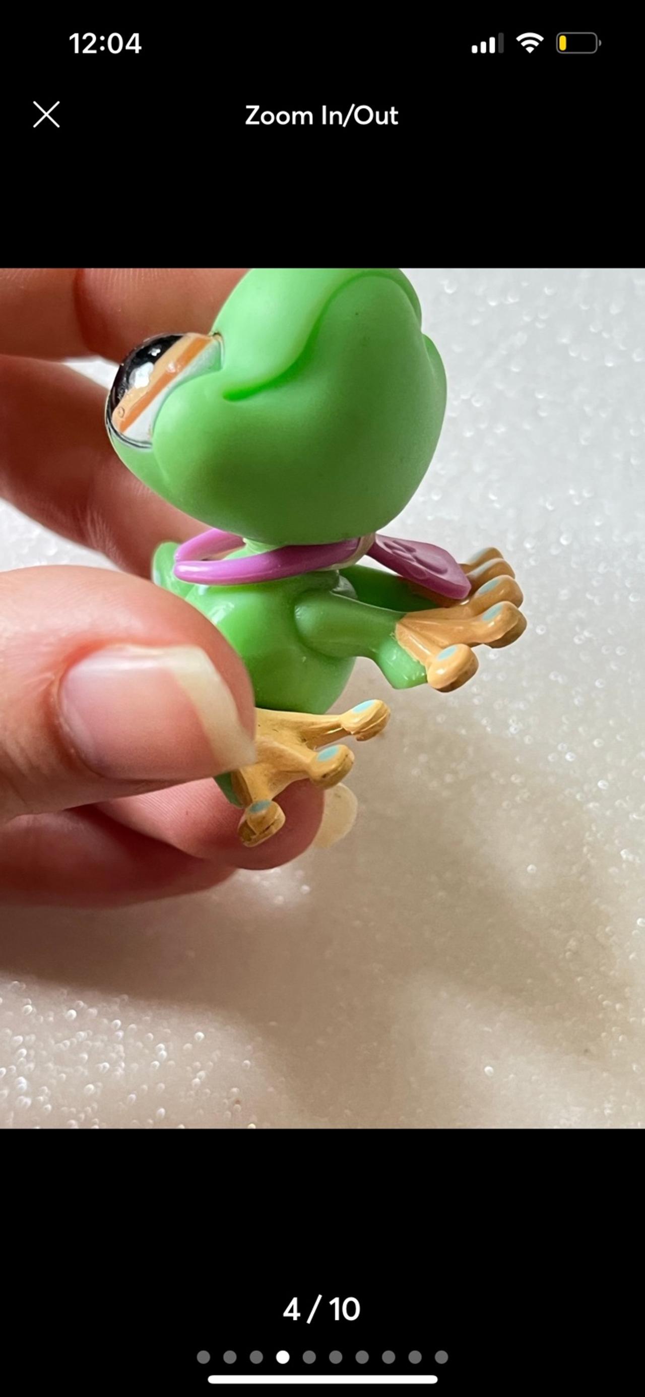 Littlest Pet Shop LPS Green Frog with Pink Tie #1020 2005+ READ — image 4
