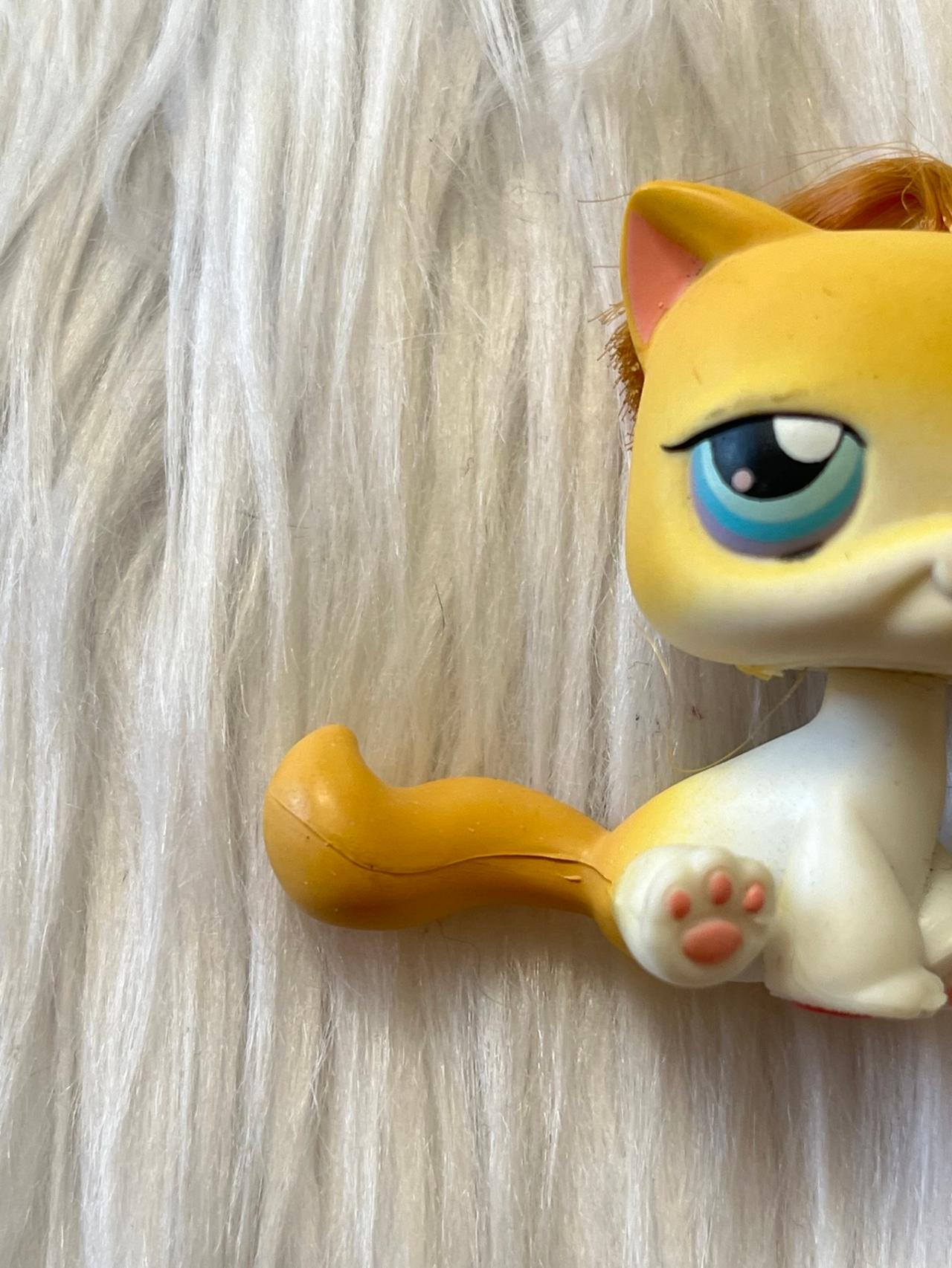 Littlest Pet Shop LPS Yellow White Cat #42 2004-2005 READ — image 3