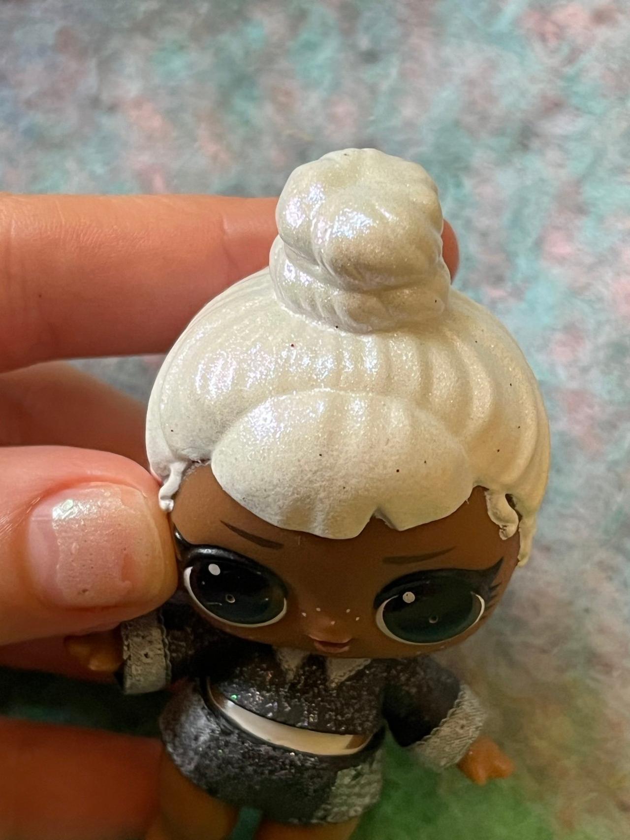 Lol Surprise Doll White Hair White Leotard — image 5