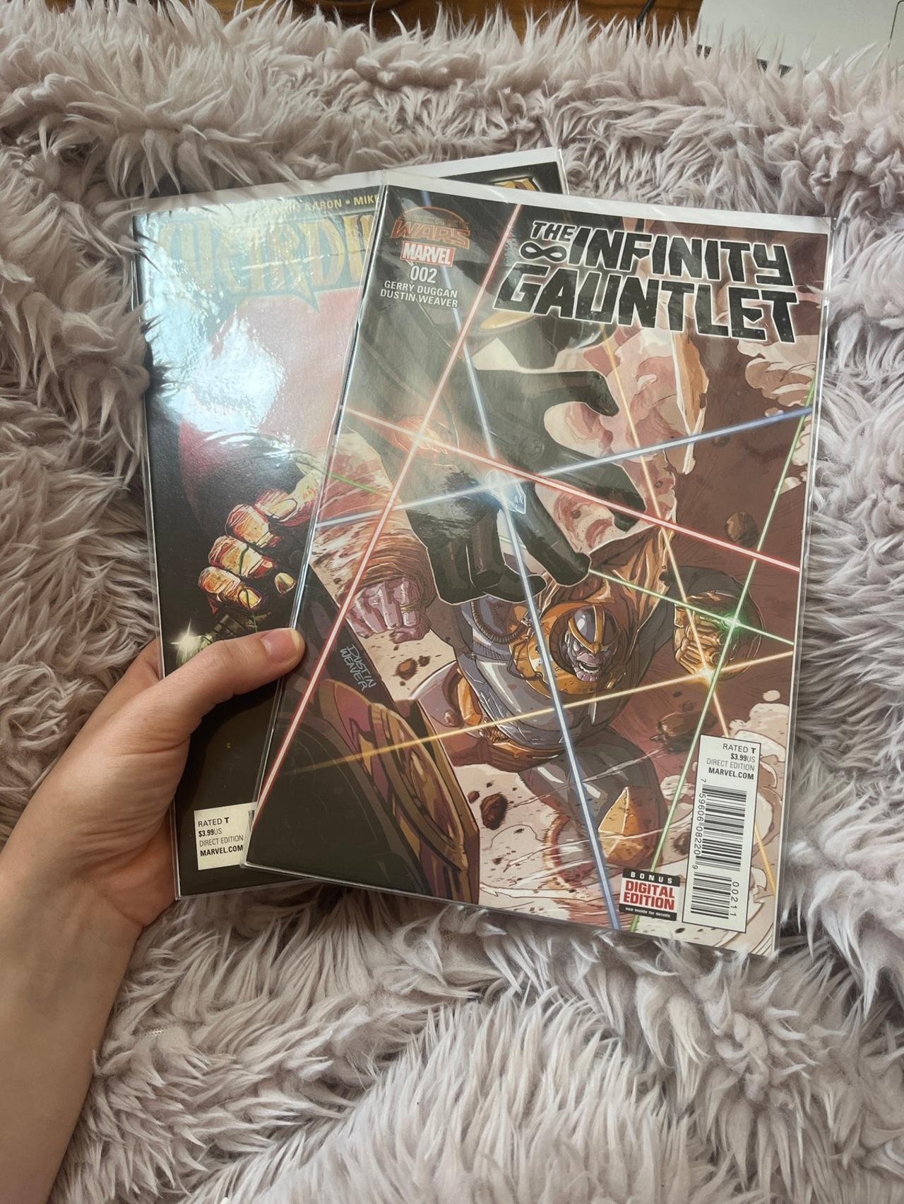 Marvel Secret Wars Weird World 1 & Infinity Gauntlet 2 set of 2