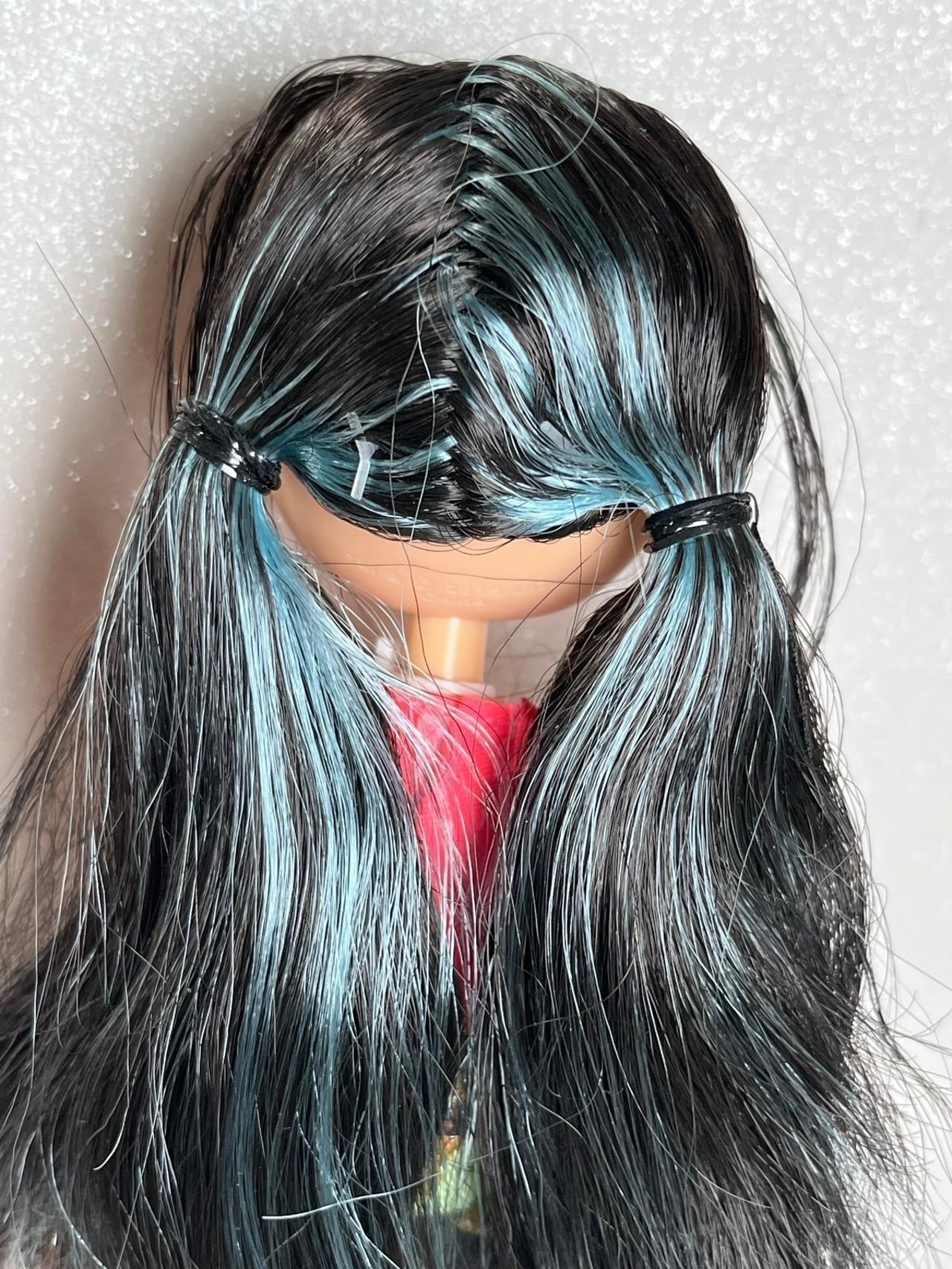 MGA Bratz 2015 Selfie Snaps Jade Doll NEAR COMPLETE Outfit READ — image 10