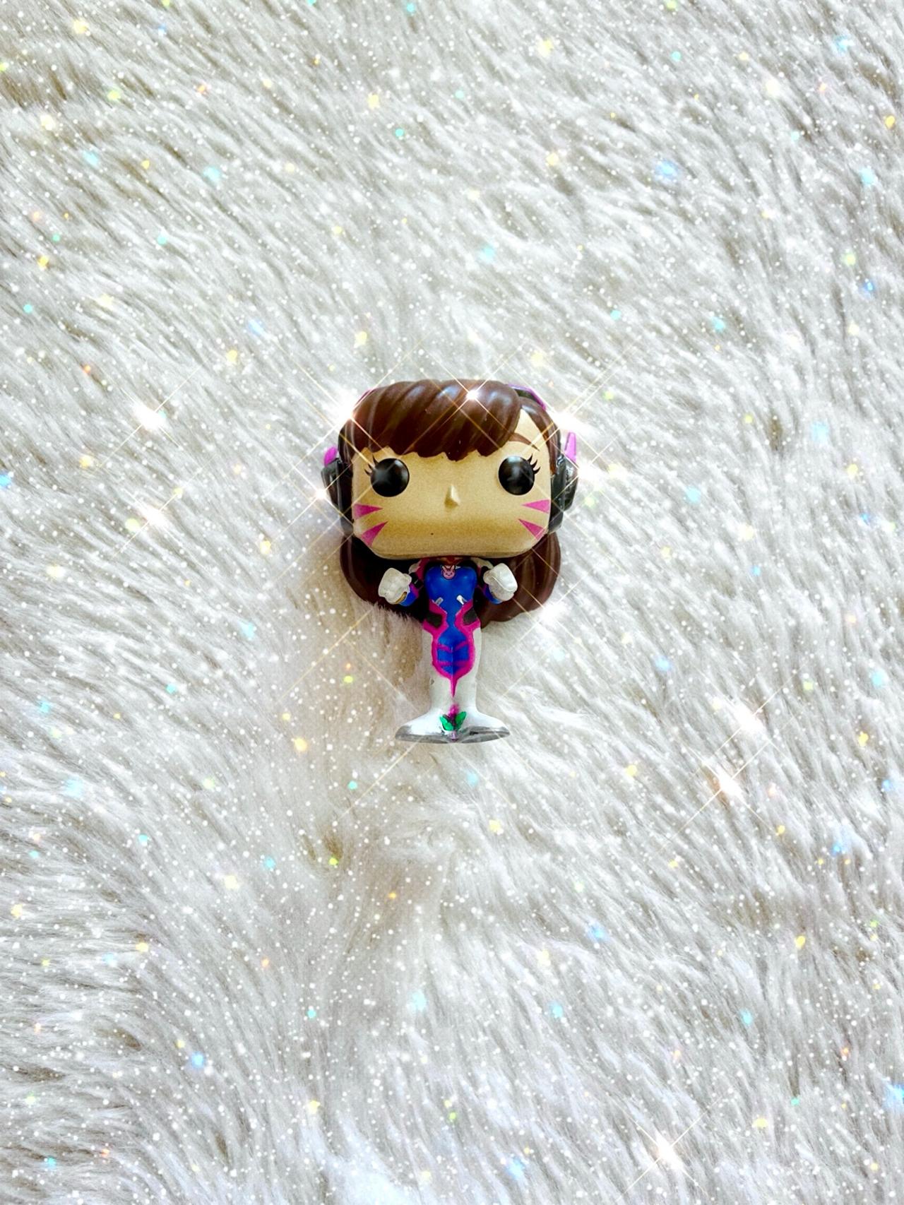 MINI Funko POP! Overwatch Diva 177 USED-DISPLAY READ