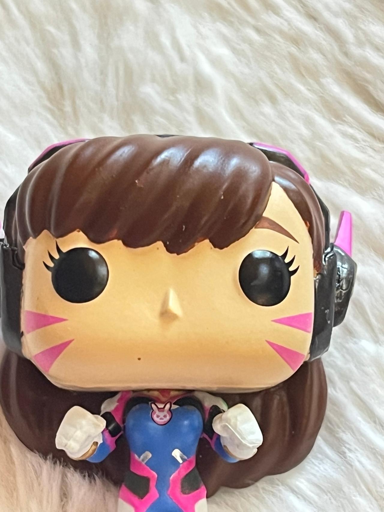 MINI Funko POP! Overwatch Diva 177 USED-DISPLAY READ — image 2