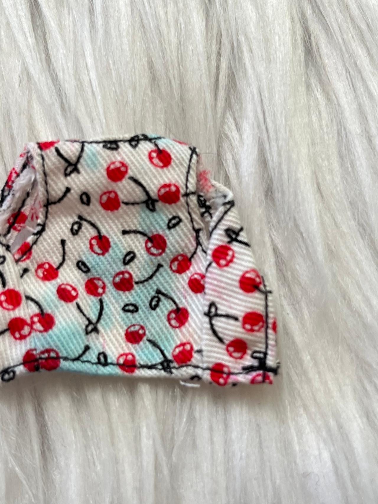 Monster High G1 Ghoulia Yelps Fashion Pack Cherry Vest DAMAGED — image 3