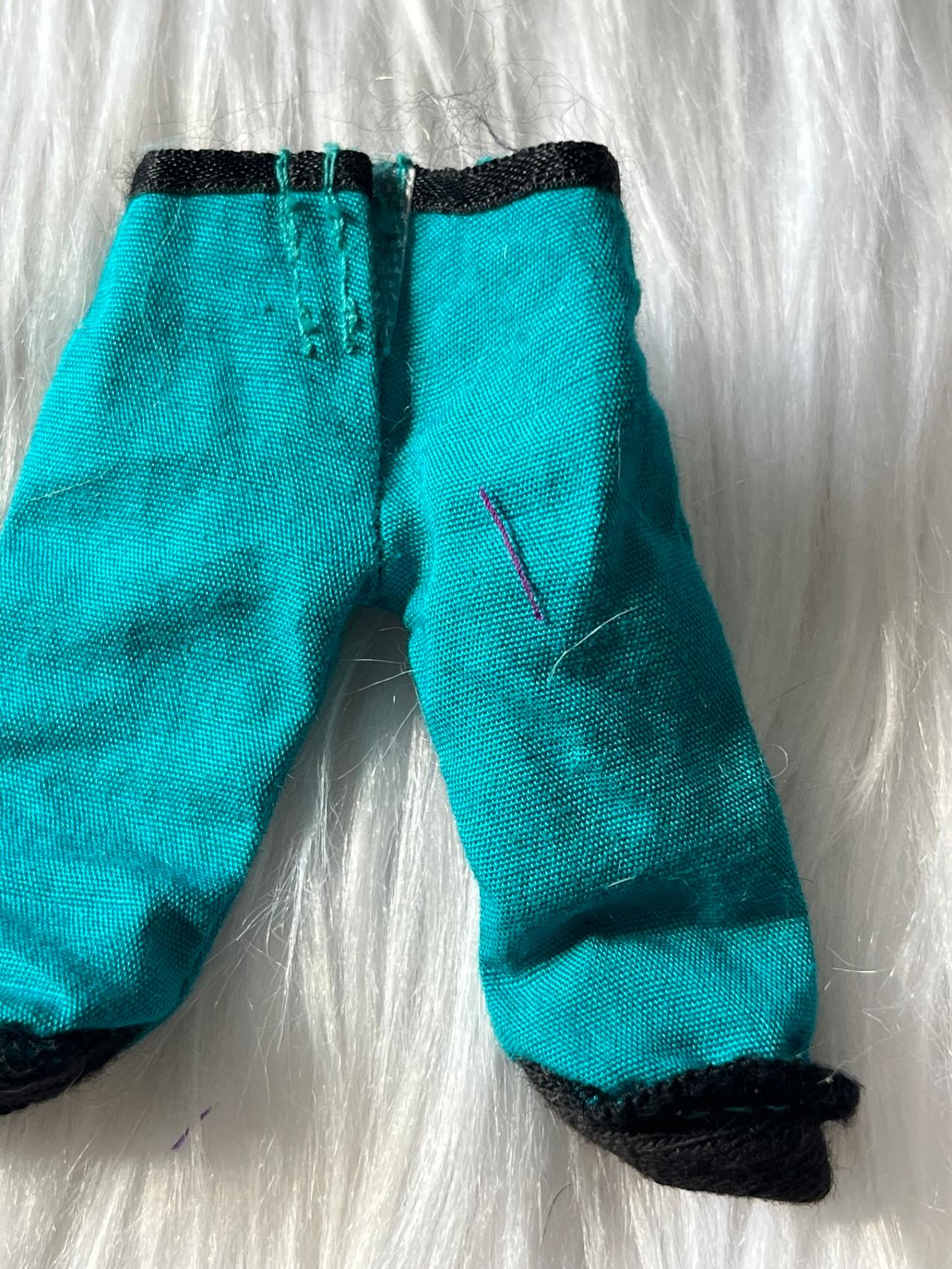 Monster High G1 Lagoona Mad Science Pants — image 4
