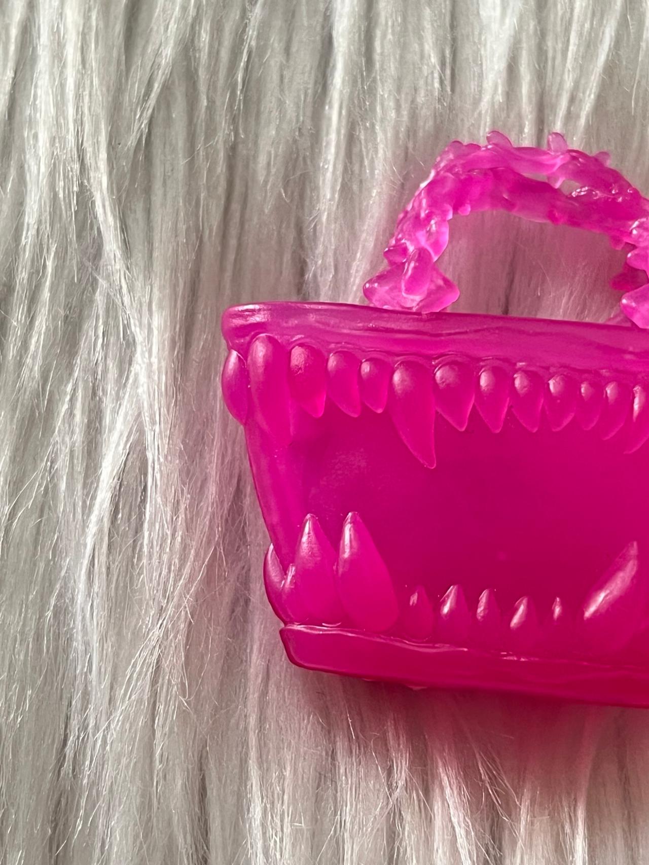 Monster High G1 Venus McFlytrap Swim Class Tote — image 3