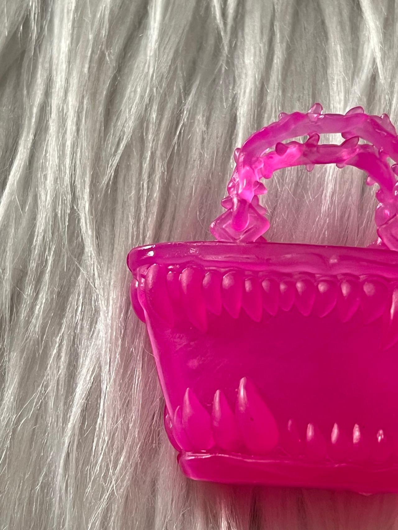 Monster High G1 Venus McFlytrap Swim Class Tote — image 4