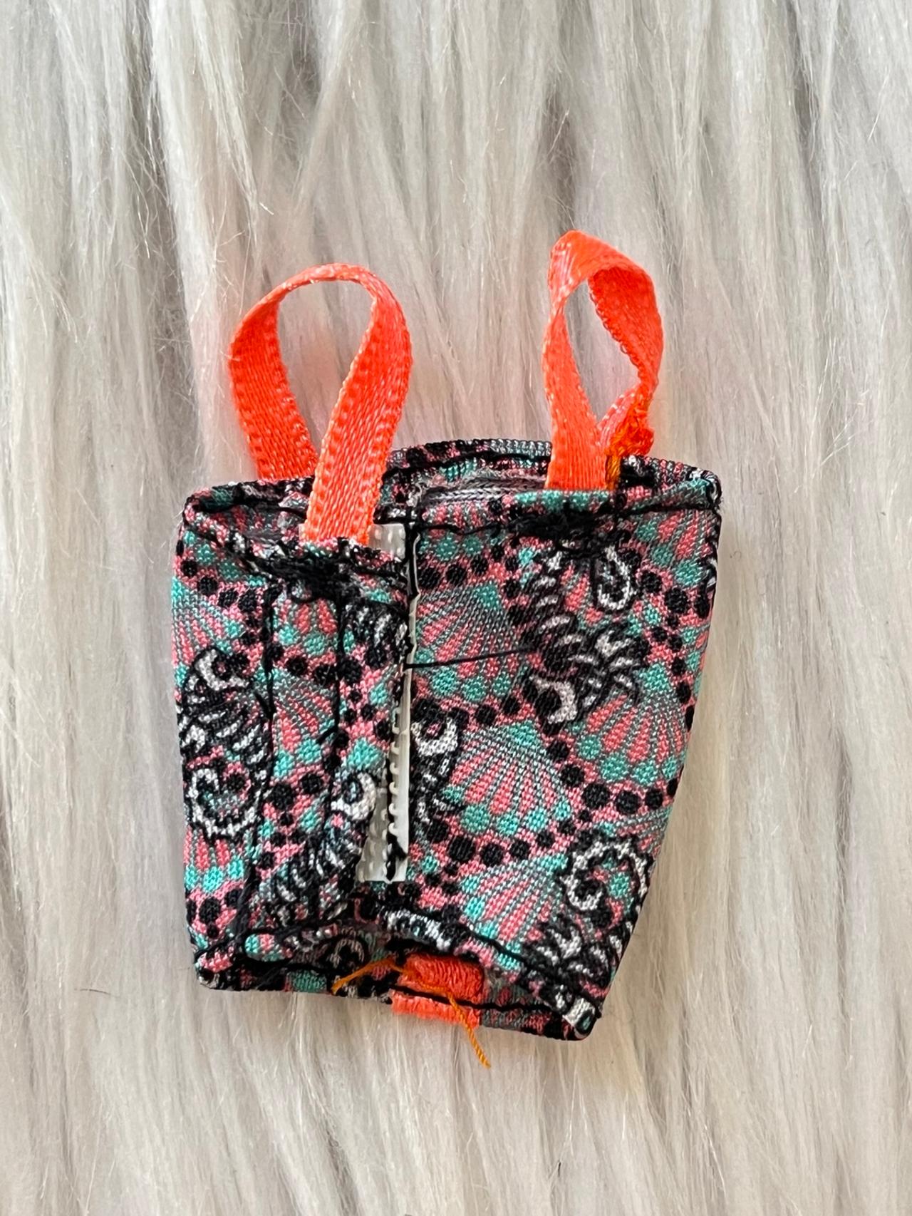 Monster High G2 Lagoona Blue Bikini Top — image 4
