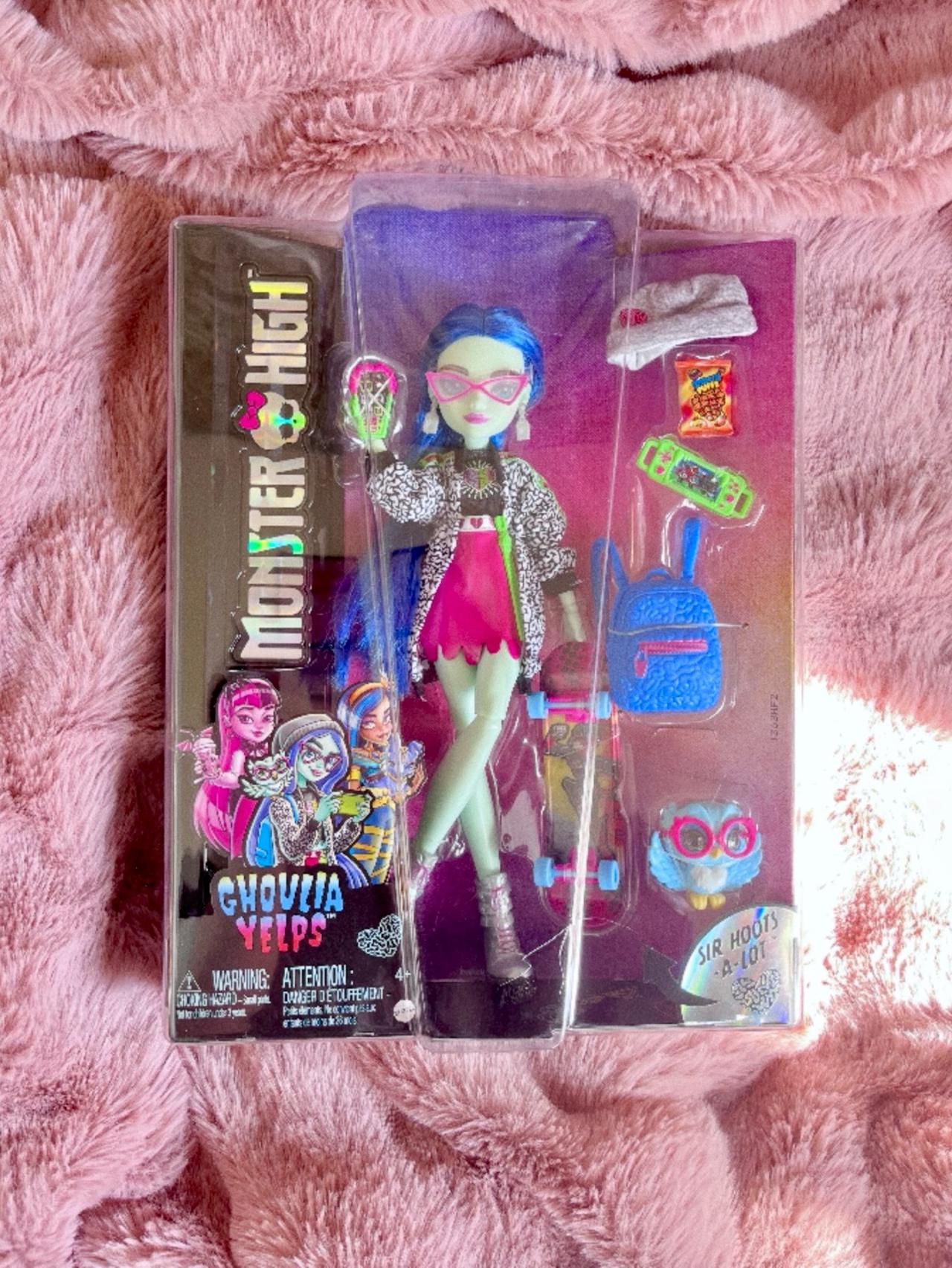 Monster High G3 Core 1 Ghoulia Yelps  NIB READ