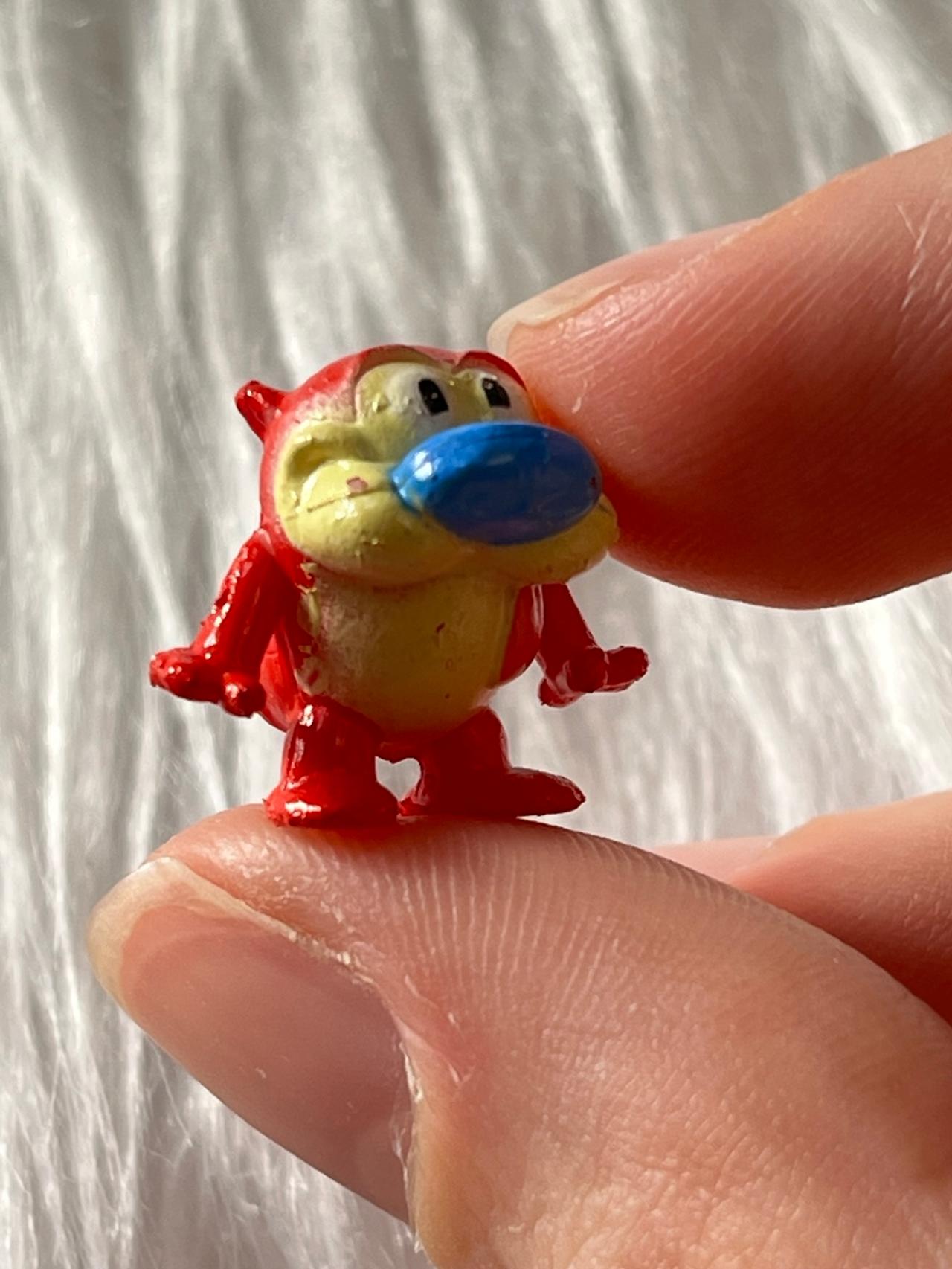 Nickelodeon ZURU Surprise Micro Mini Brands Stimpy ½” Figure Toy READ — image 6