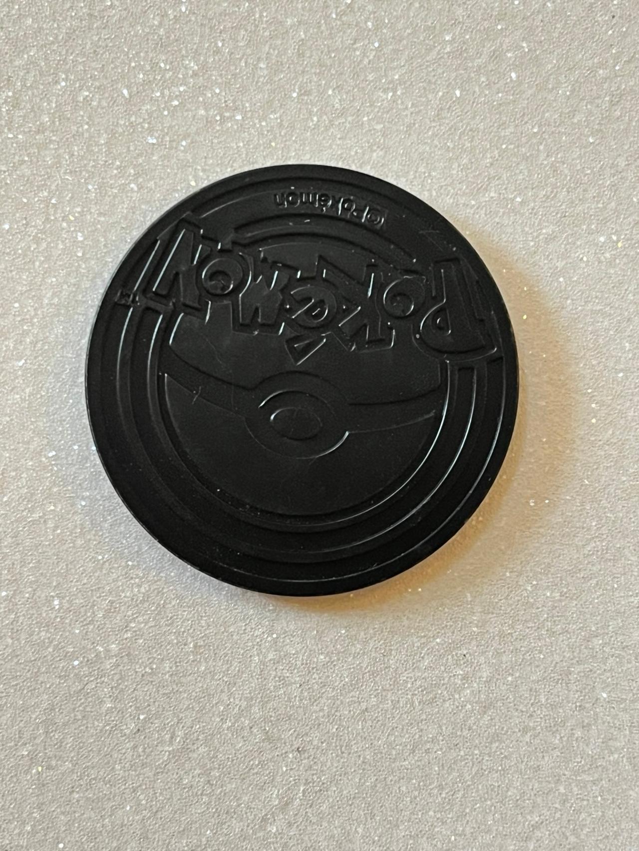 Pokémon TCG Furious Fists M Lucario Promo Radiant Holo Collectors Coin GWOP READ — image 5