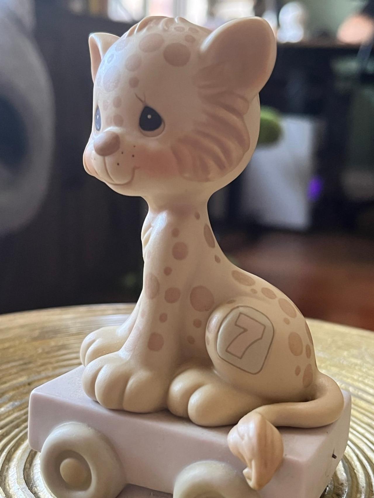 Precious Moments Birthday Train 7 Wishing You GRRR-Eatness 1987 109479 Leopard — image 4
