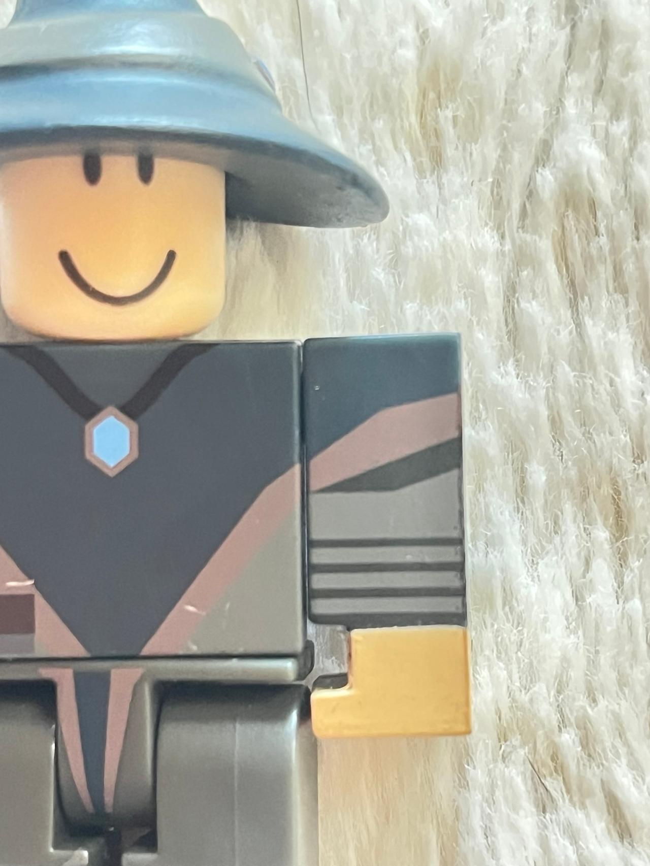 Roblox Series 5: Hexaria Elite Mage Figure GWOP READ — image 4