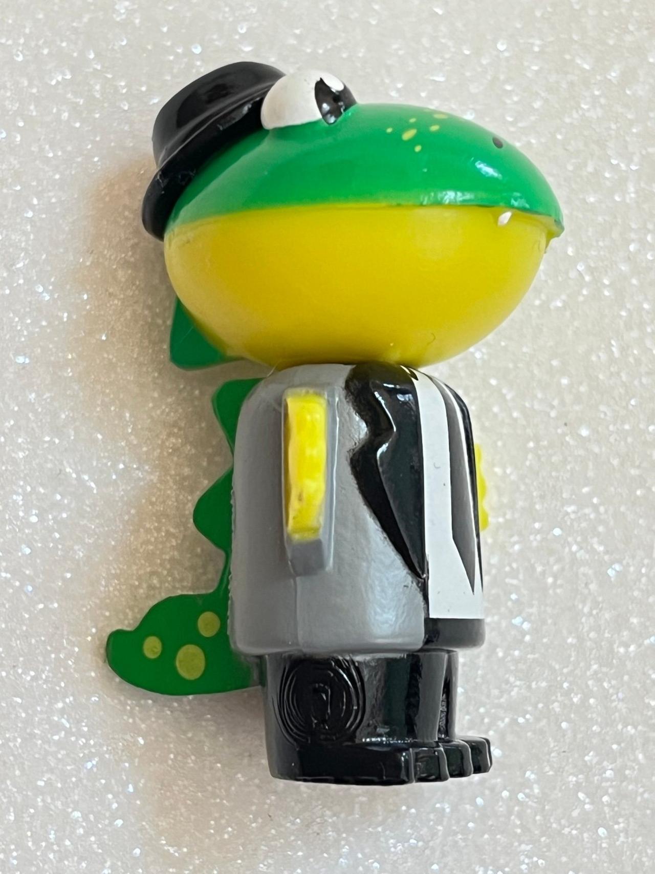 Ryan’s World Mystery Microverse Frog in Suit Figure READ — image 2