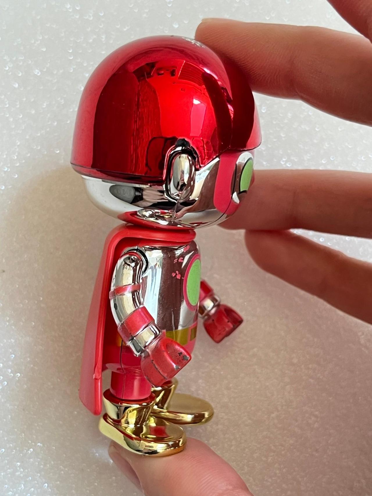 Ryan’s World Mystery Microverse Steel Titan Chrome Red & Gold Figure READ — image 4