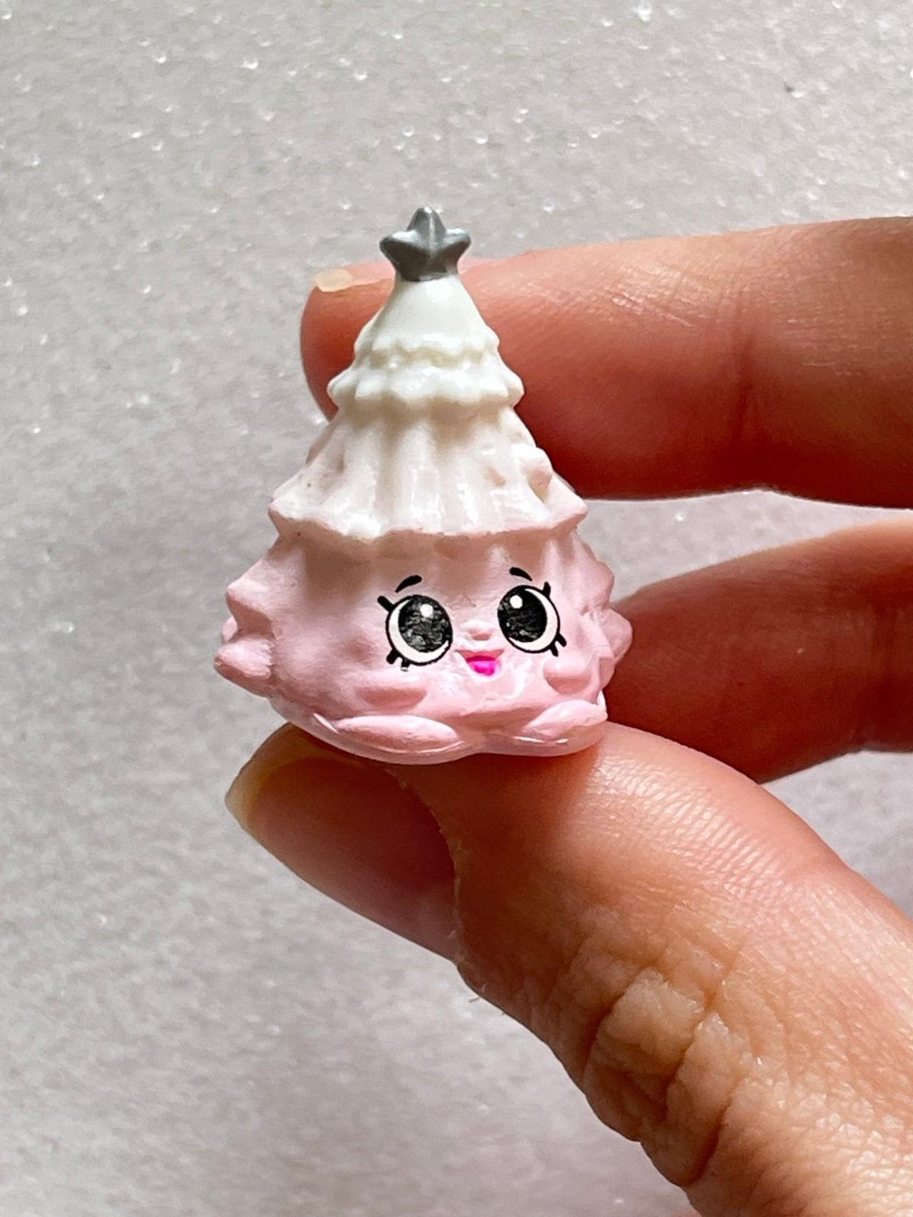 Shopkins Season 6 Teresa Tree White & Pink Christmas Exclusive READ — image 3
