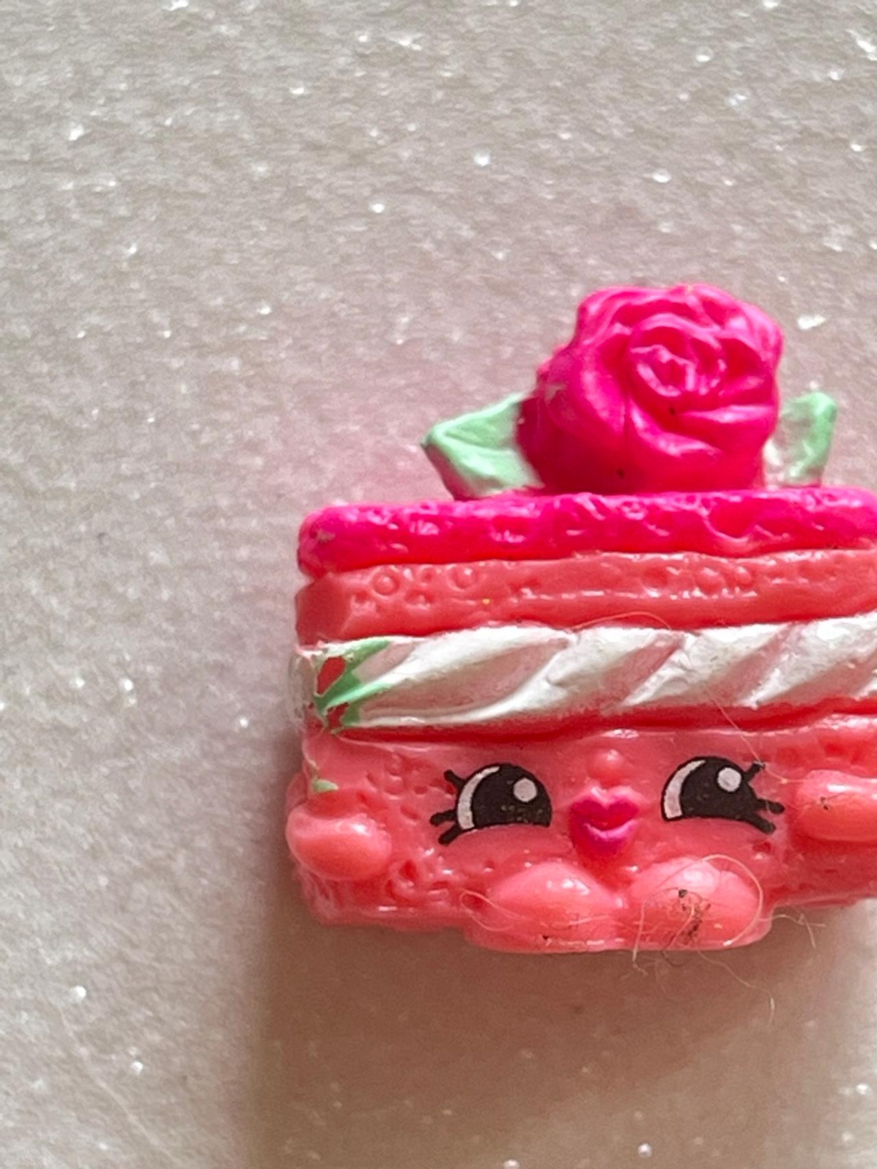 Shopkins Season 7 #7-034 Primrose Petal Cake READ — image 2