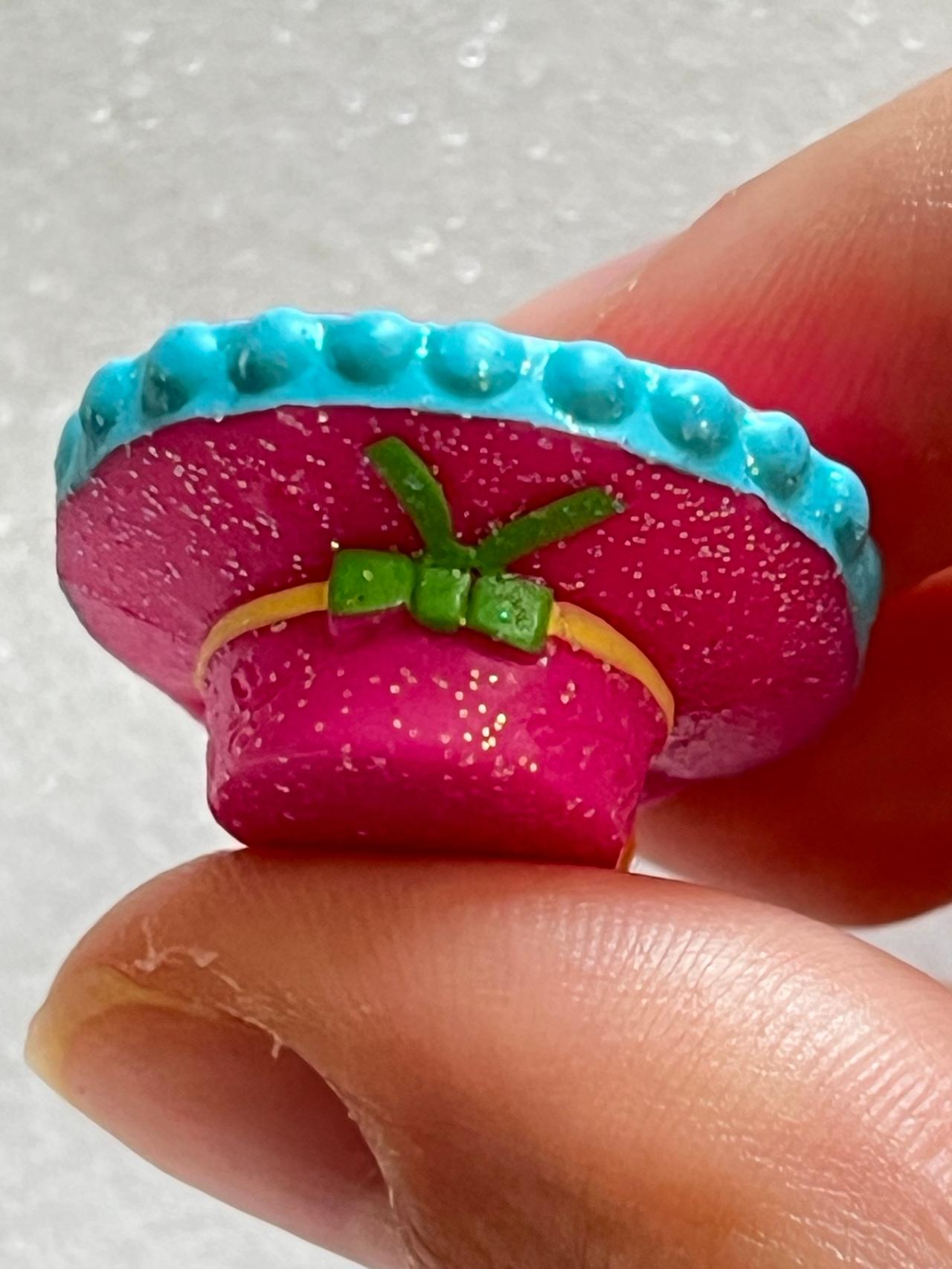 Shopkins Season 8 #8-072 Caterina Hat Sparkle Ultra Rare World Vacation READ — image 3
