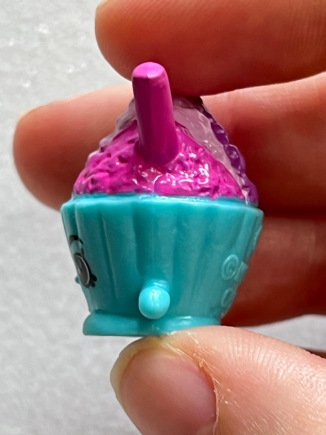 Shopkins Season 8 #8-096 Sumo Snow Ice World Vacation READ — image 7