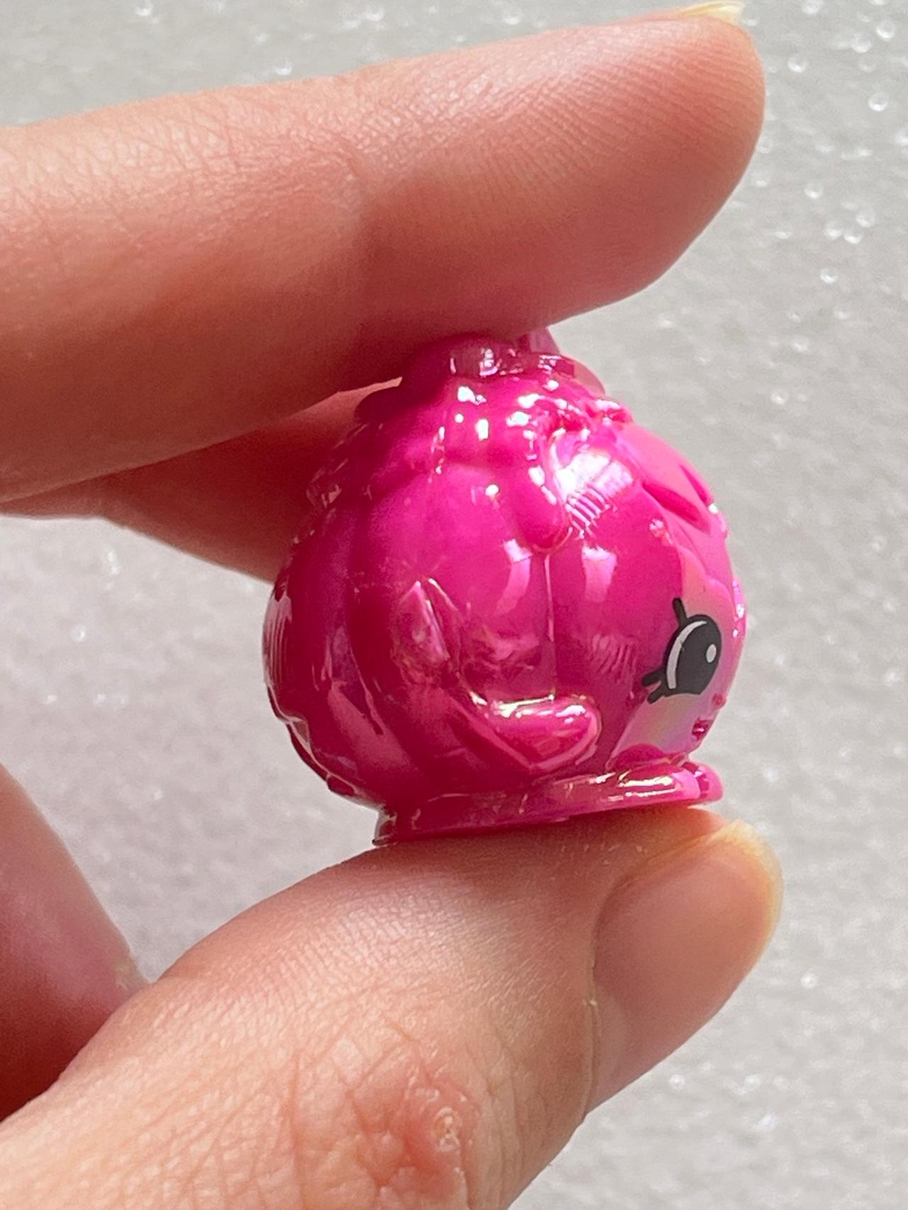 Shopkins Season 8 #8-226 Ella Ween  Gleamtastic Holidays Ultra Rare READ — image 7
