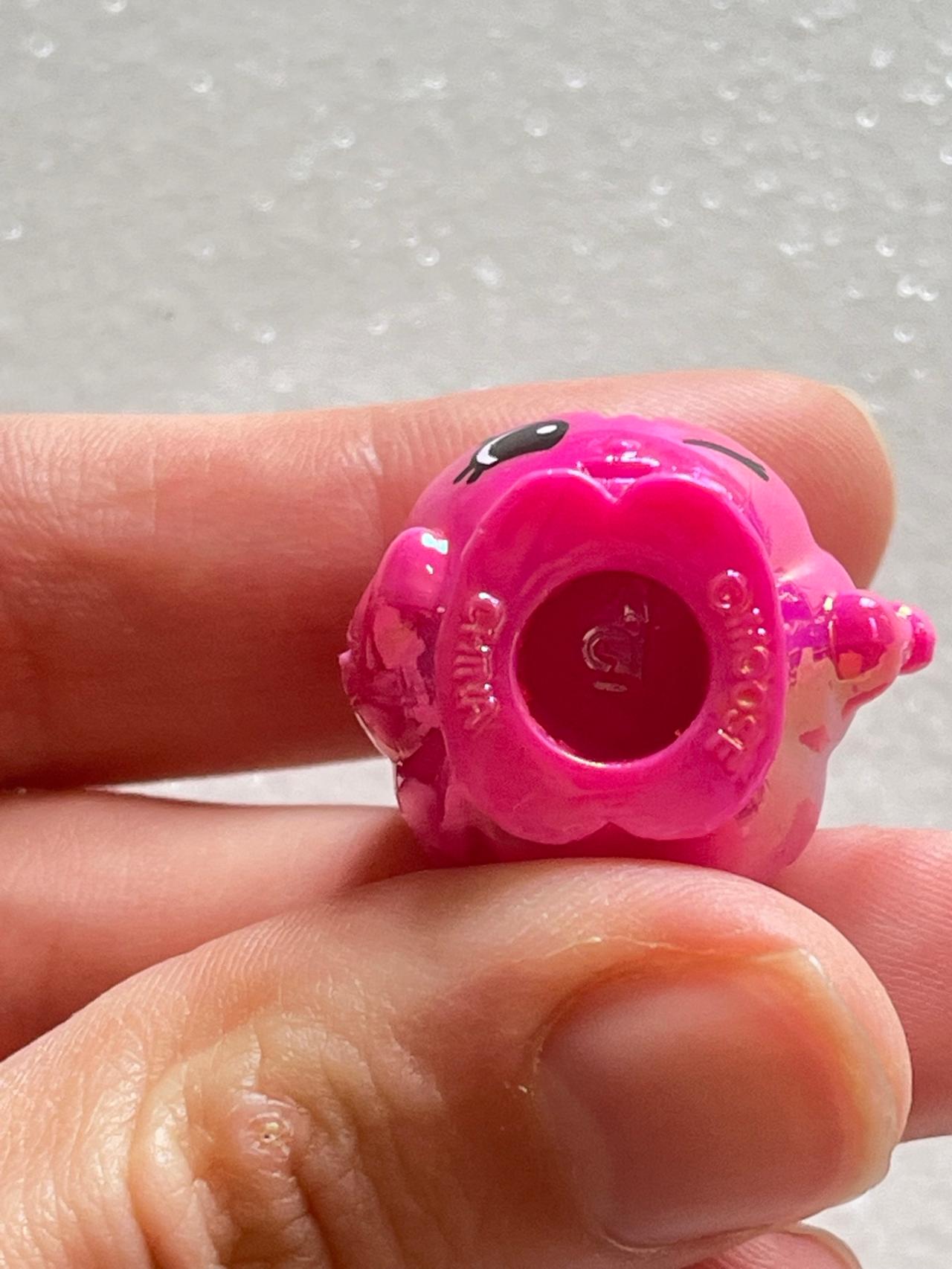 Shopkins Season 8 #8-226 Ella Ween  Gleamtastic Holidays Ultra Rare READ — image 8