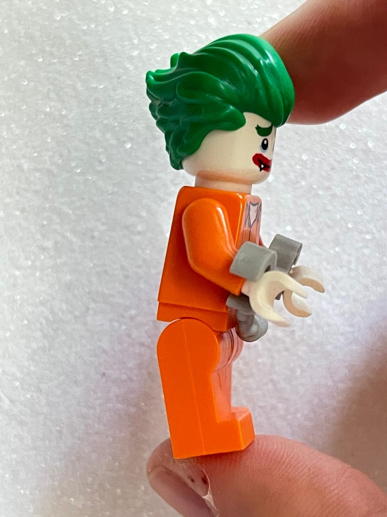 The Lego Batman Movie Prison Joker With Handcuffs LEGO 70912 Figure READ — image 7