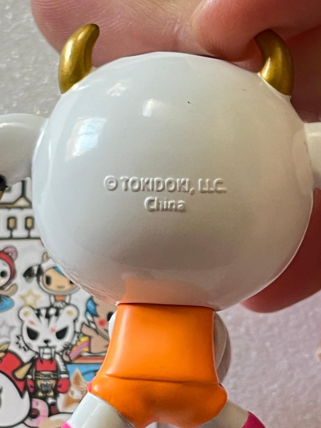 Tokidoki All Star Champions Mozzarella Soccer Star Figure READ — image 8
