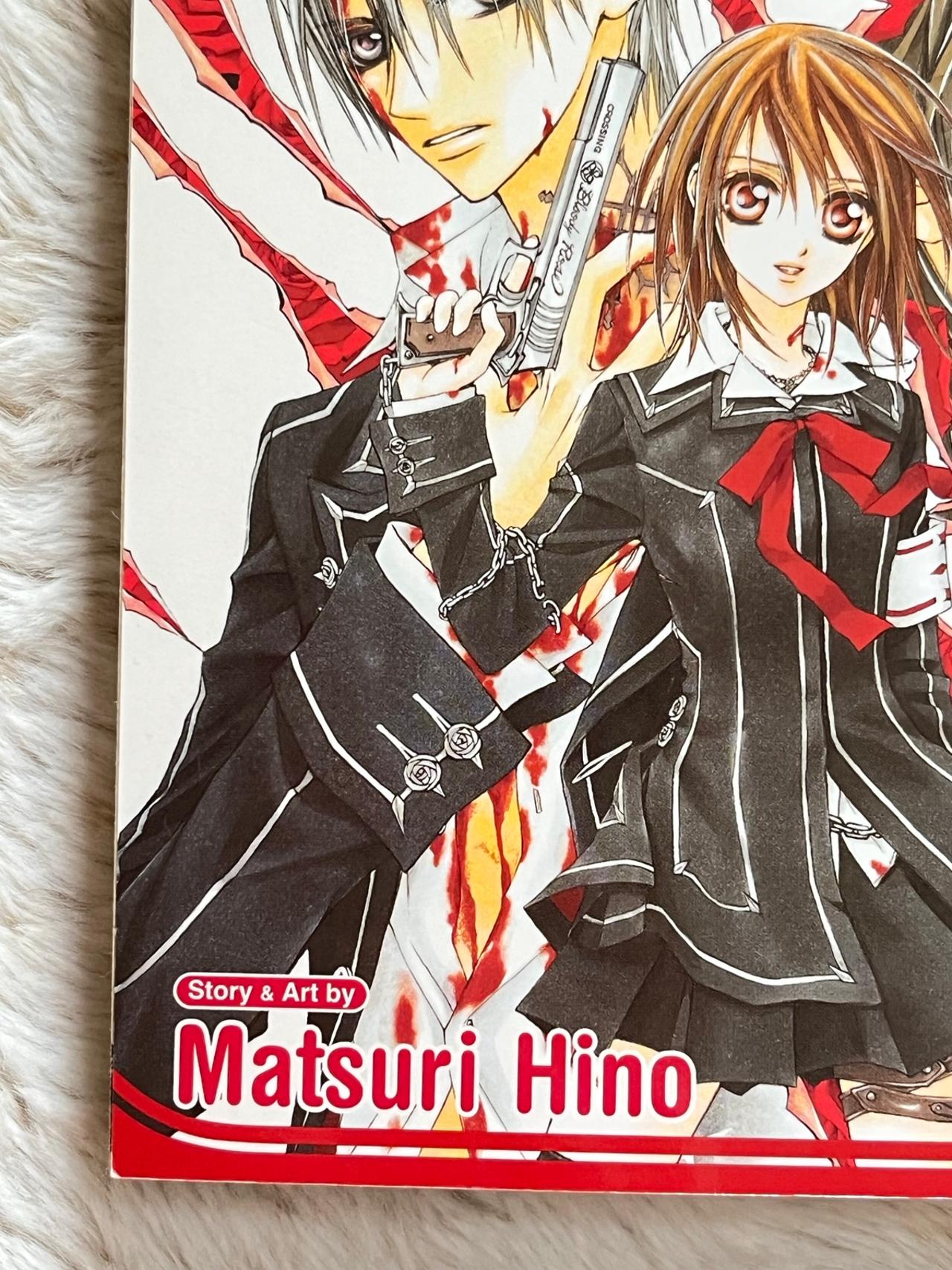 Vampire Knight by Matsuri Hino Vol 1 Near Mint 4th Print SB READ — image 3
