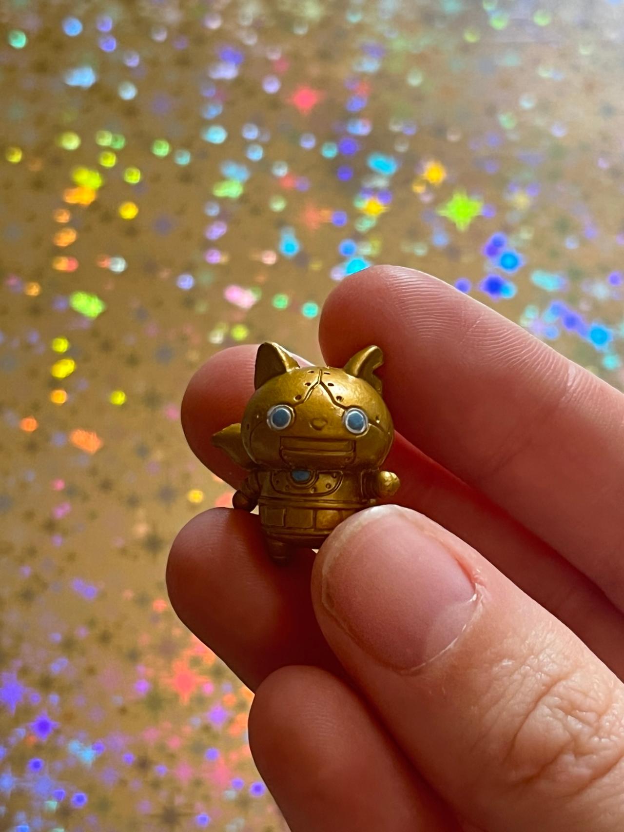 Yokai Watch Gashakoro Series 2cm Mini Goldenyan Figure READ — image 2