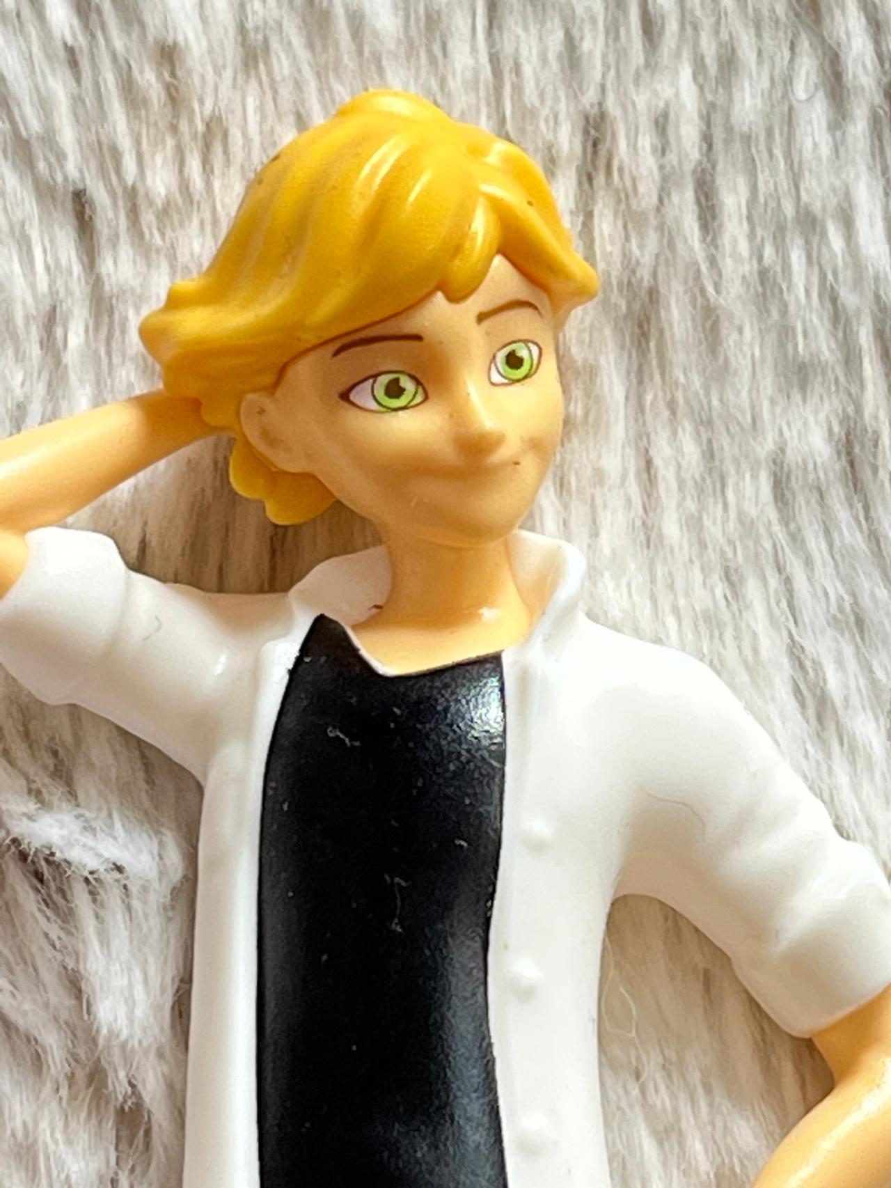 Zagtoon x Kinder 2022 Miraculous Ladybug Adrian Figure LNWOP READ — image 2